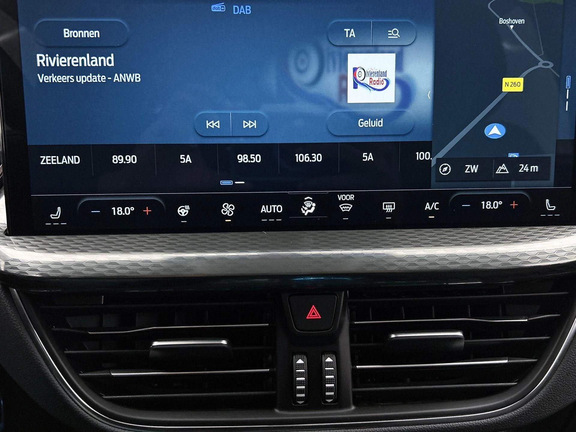 Ford-Kuga-image-23