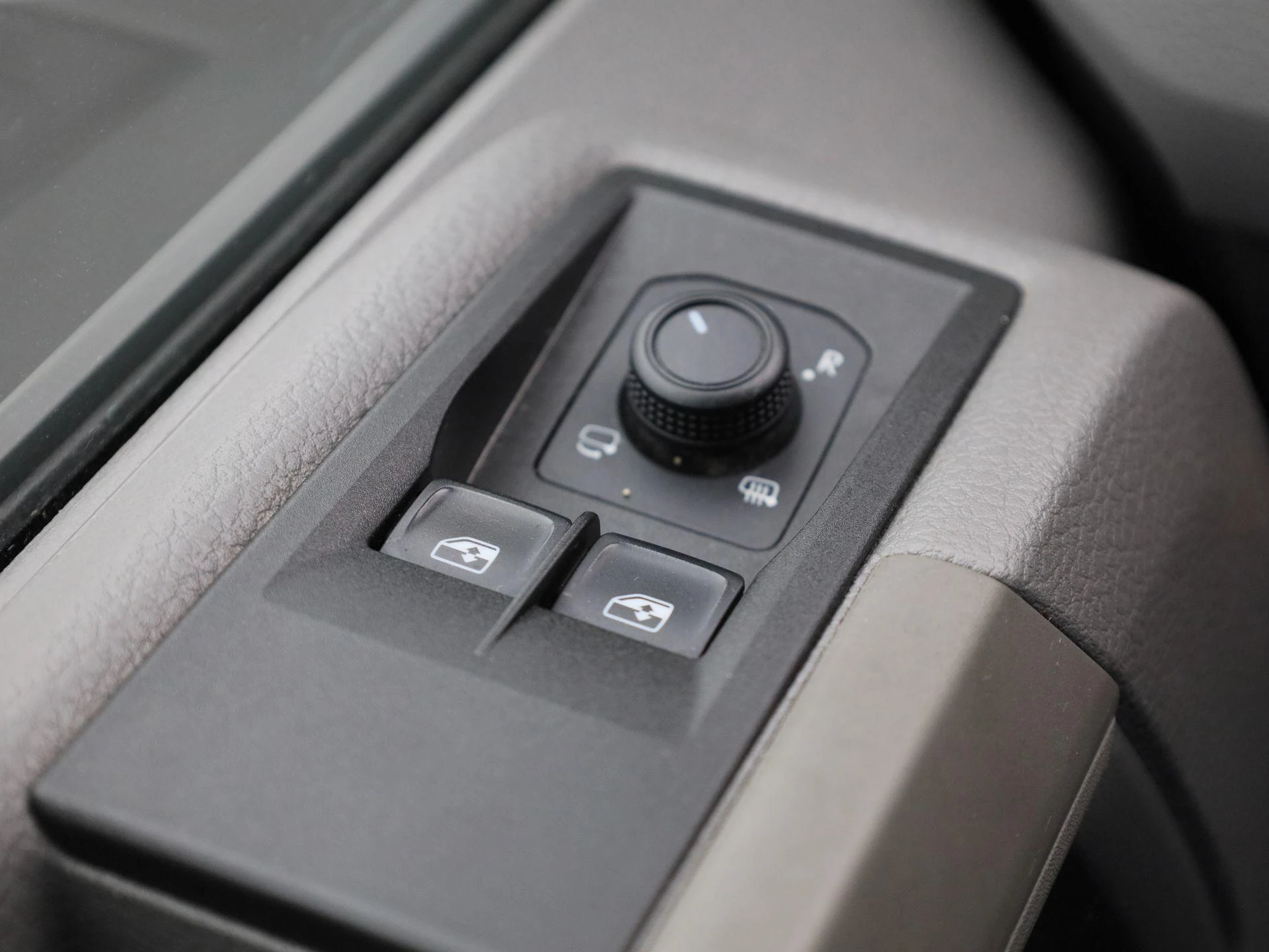 Volkswagen-Crafter-image-32