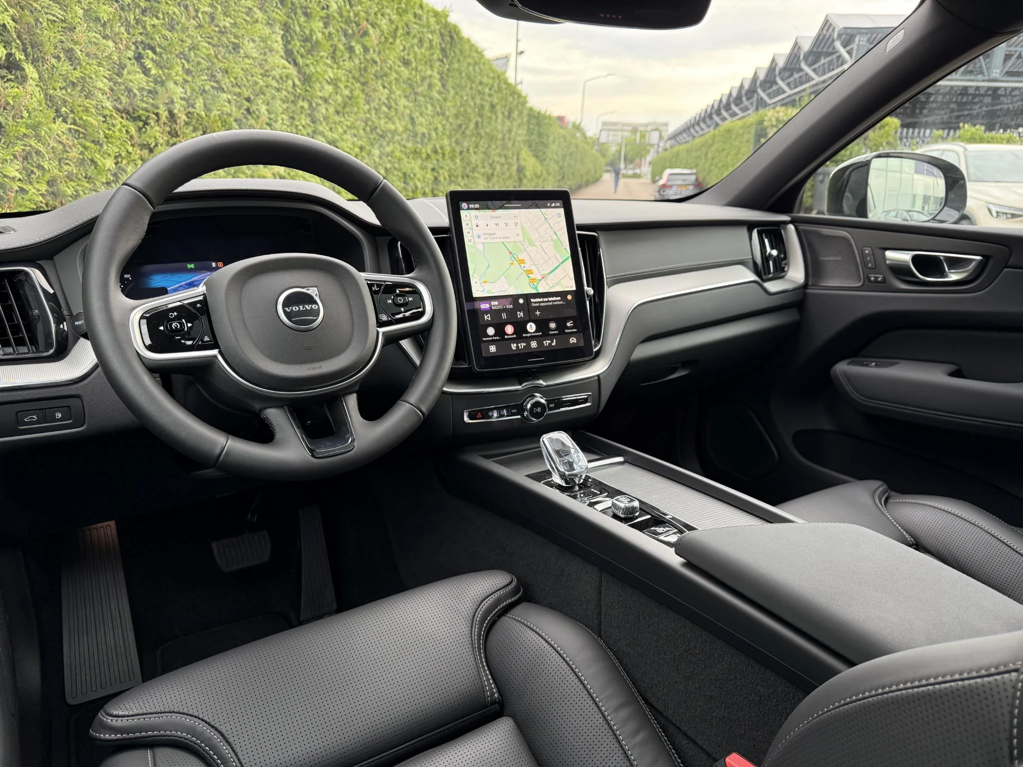 Volvo XC60 T6 Black Edition Ultra AWD Plug-in Hybrid