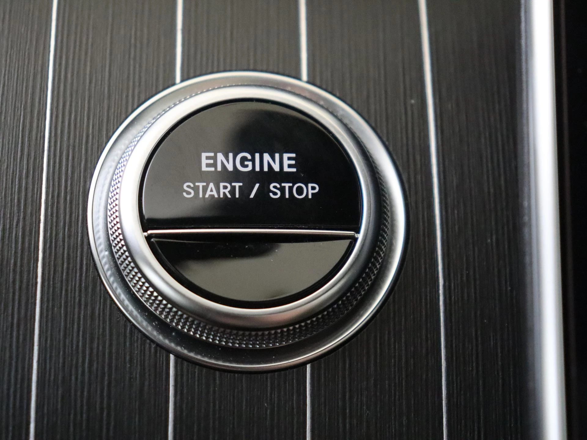 Mercedes-Benz-C-Klasse-image-20