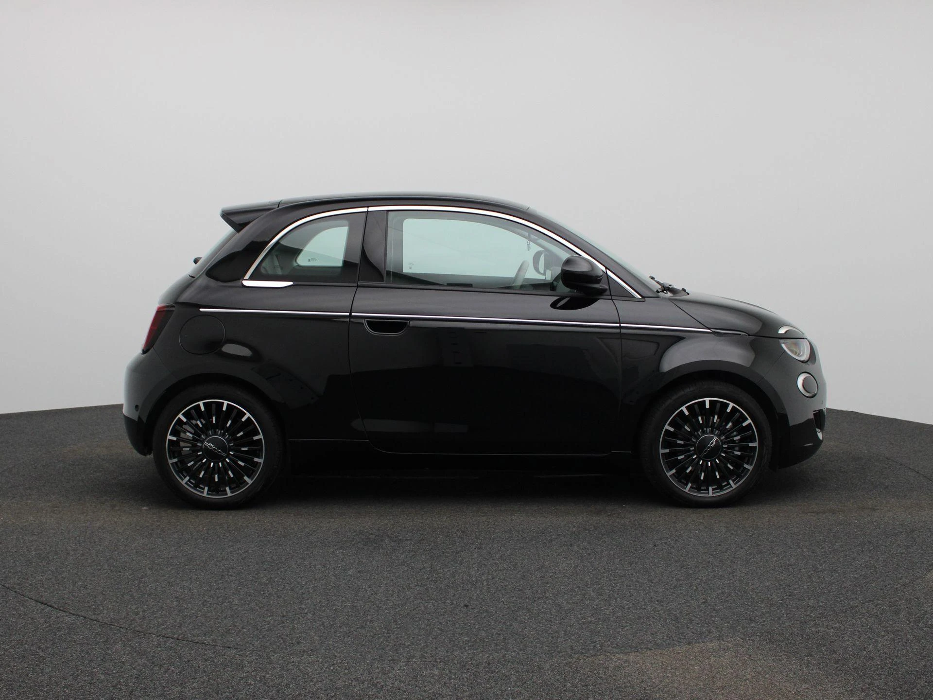 Fiat-500e-image-5