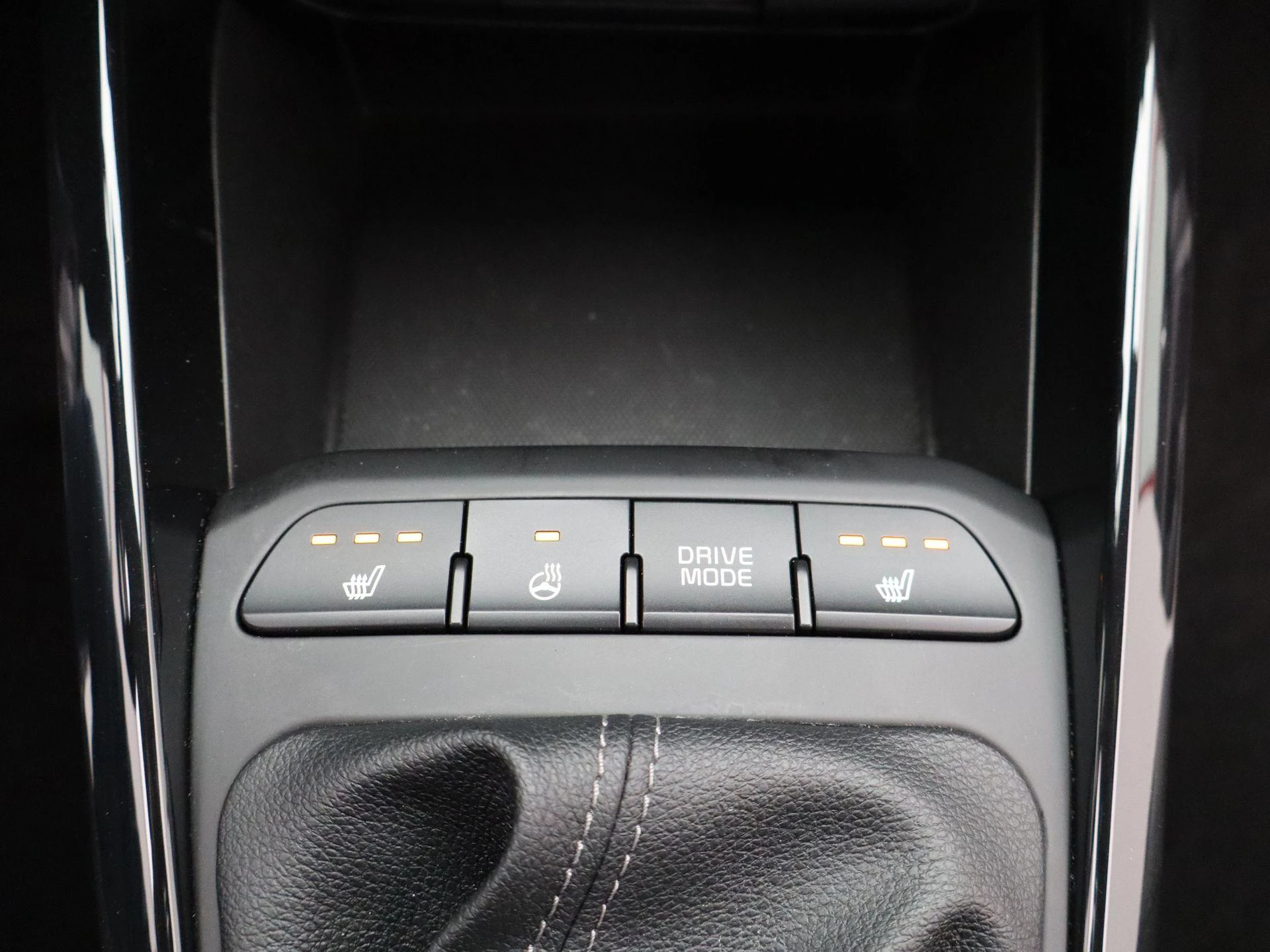 Kia-Stonic-image-24