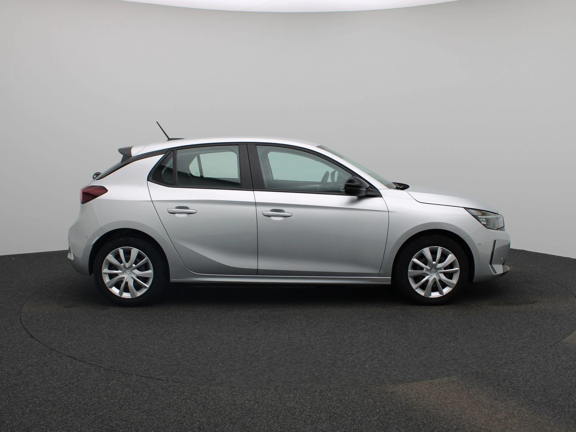 Opel-Corsa-image-5