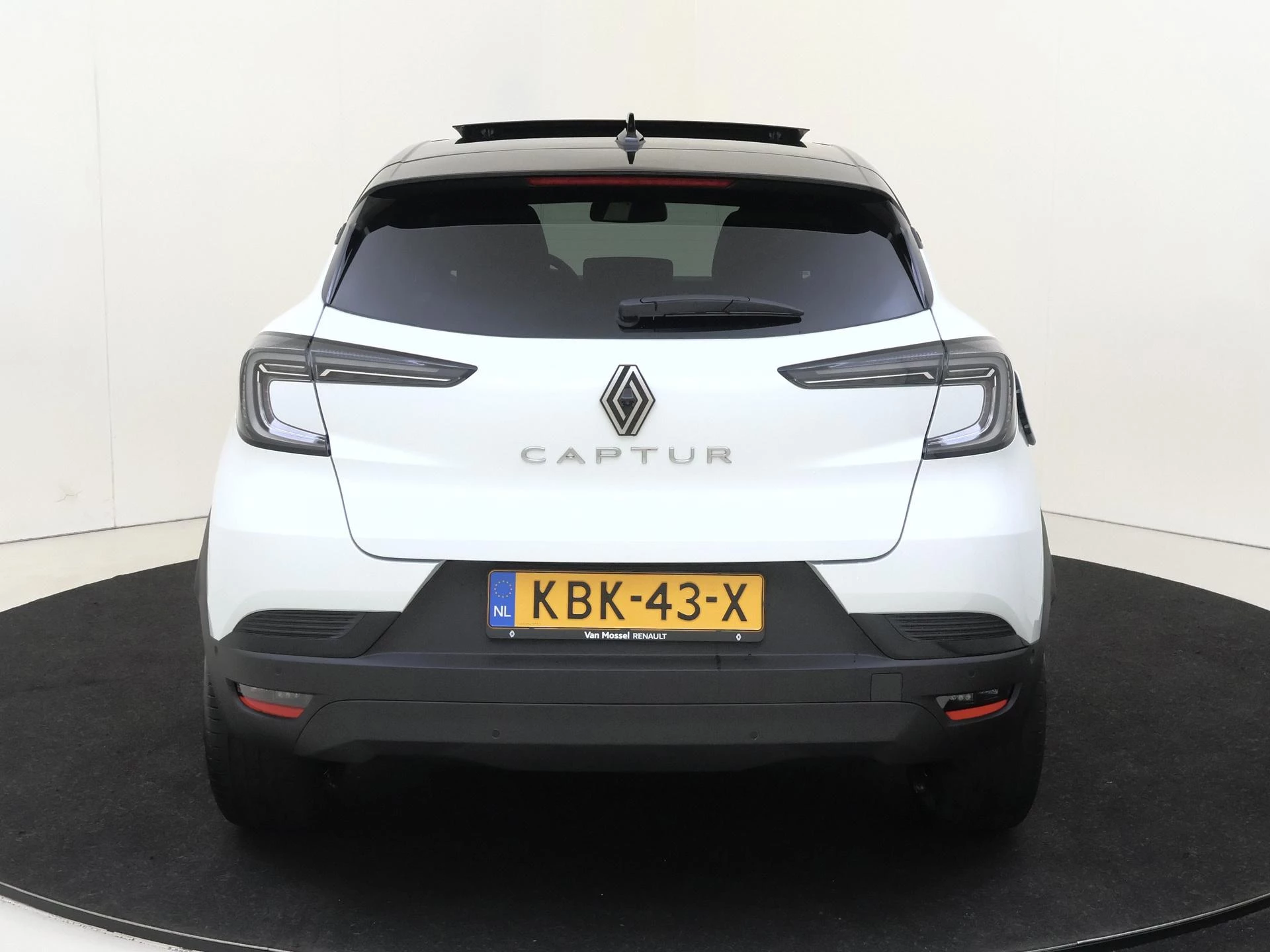Renault-Captur-image-6