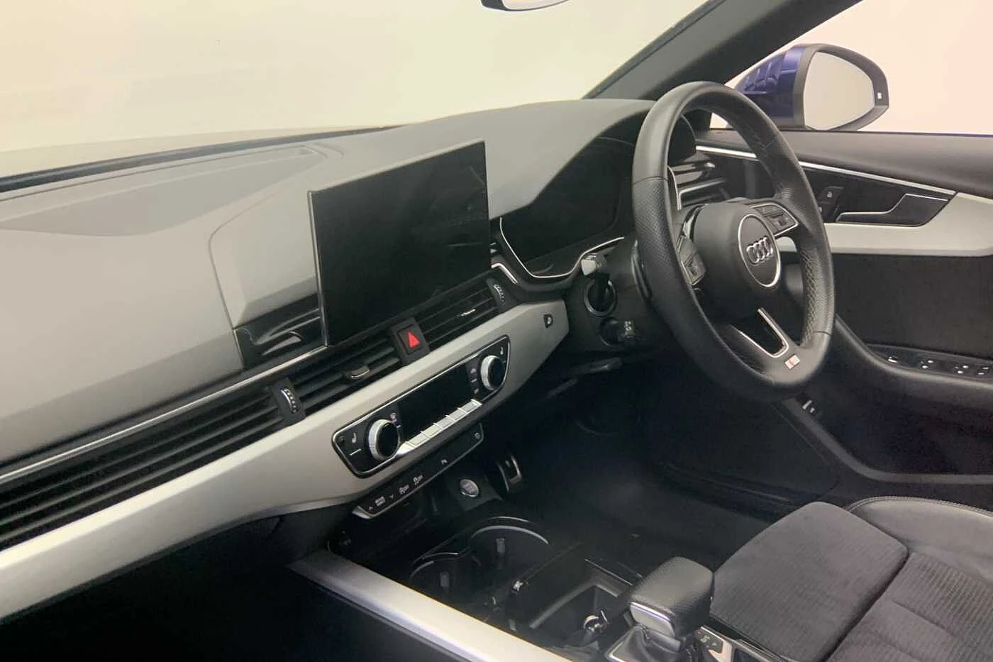 Audi-A4-image-11