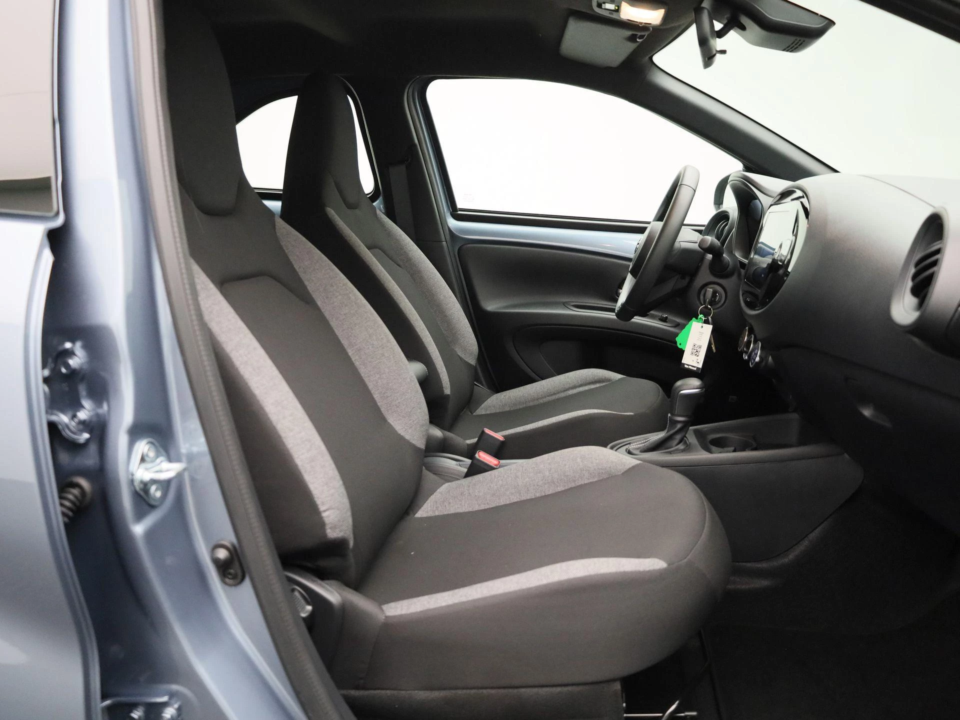 Toyota Aygo X 1.0 VVT-i S-CVT Play