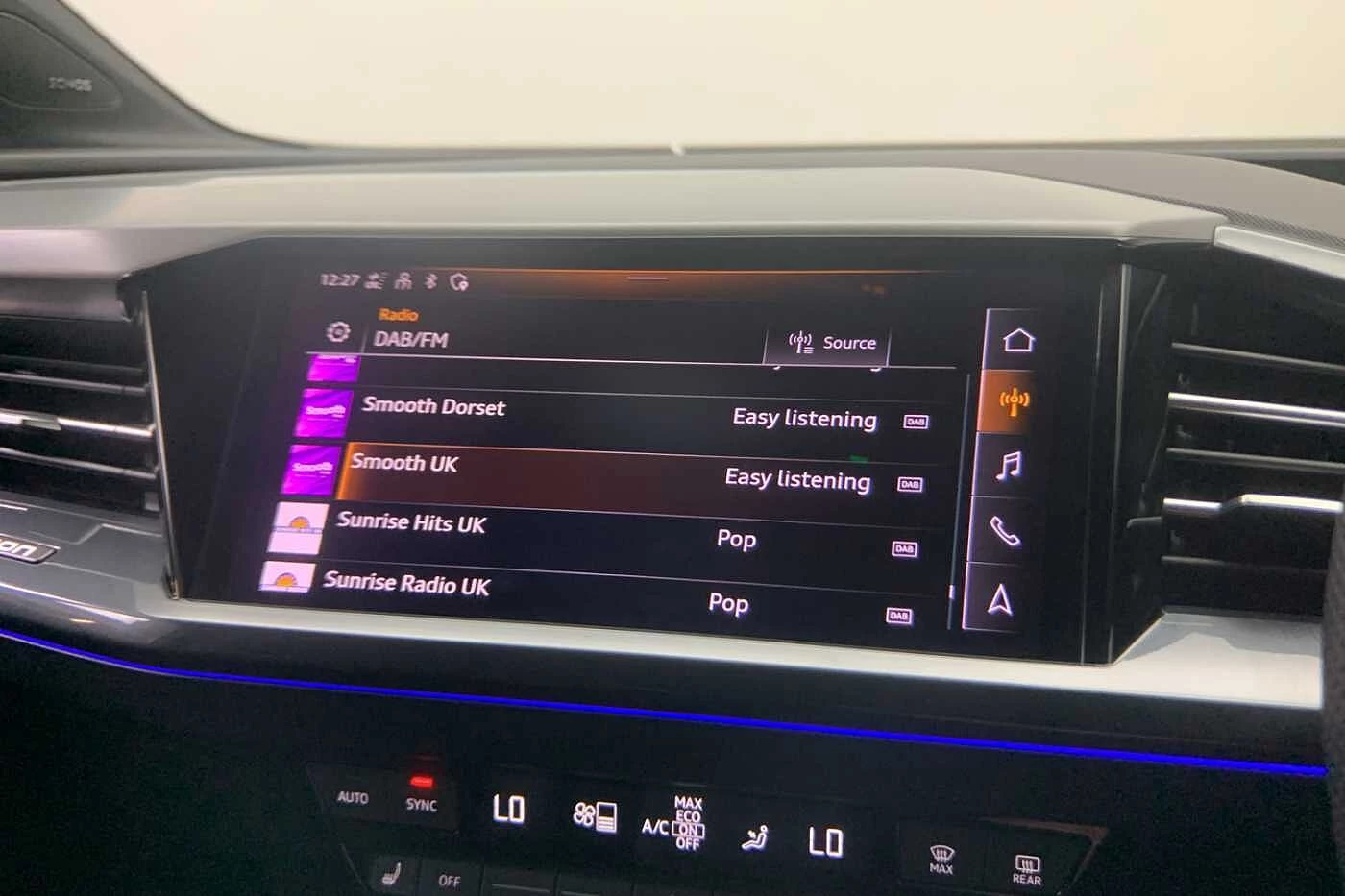 Audi-Q4 e-tron-image-14