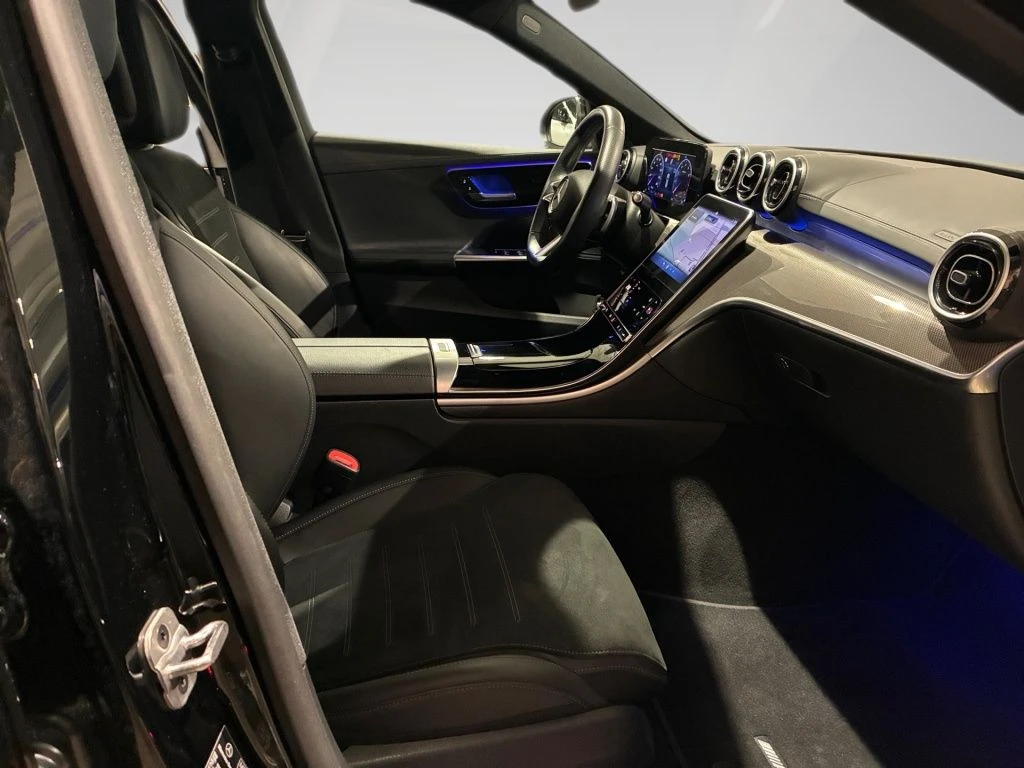 Mercedes-Benz-C-Klasse 180-image-15