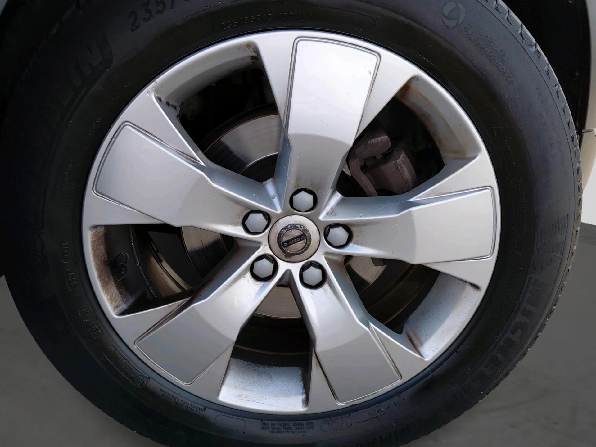 Volvo-XC40-image-5