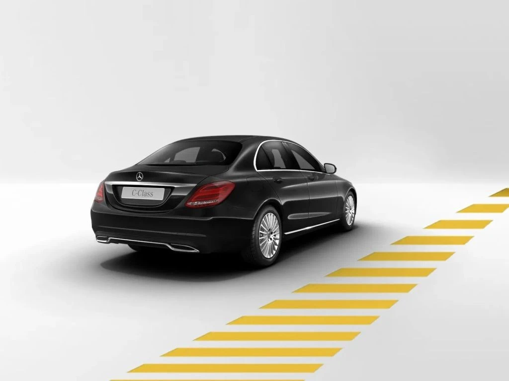 Mercedes-Benz-C-Klasse 200 d-image-5