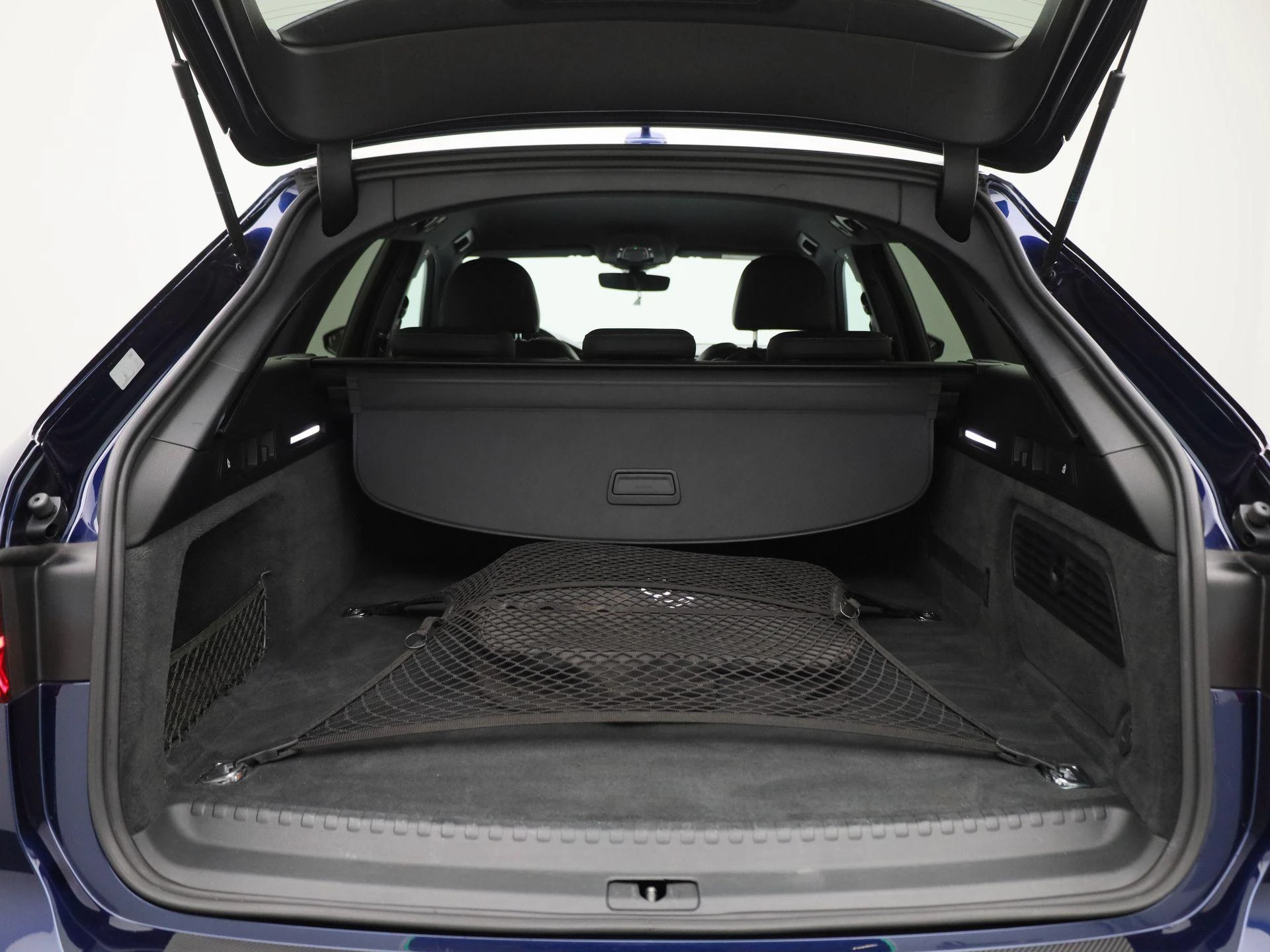 Audi-A6-image-14