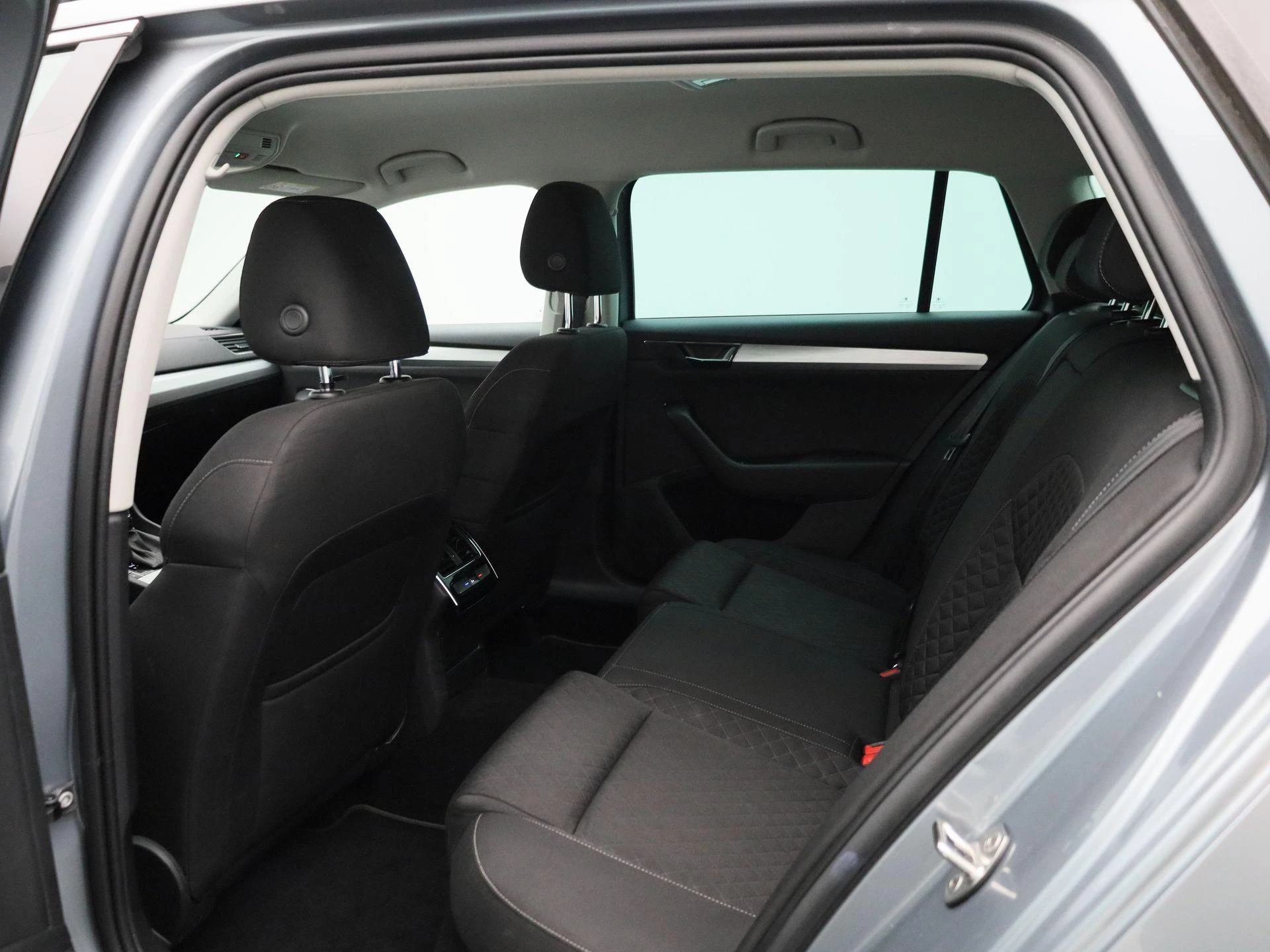 Škoda Superb Combi 1.4 TSI iV 160kW DSG6 Ambition