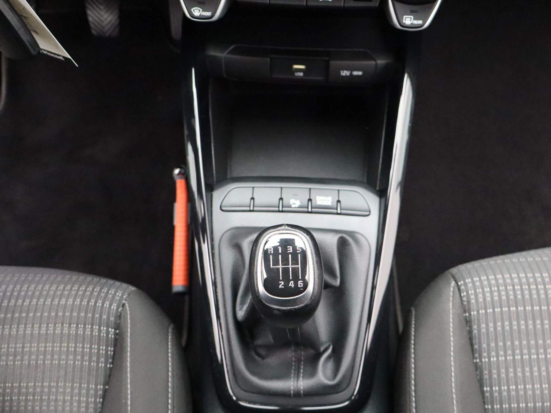 Kia-Stonic-image-9