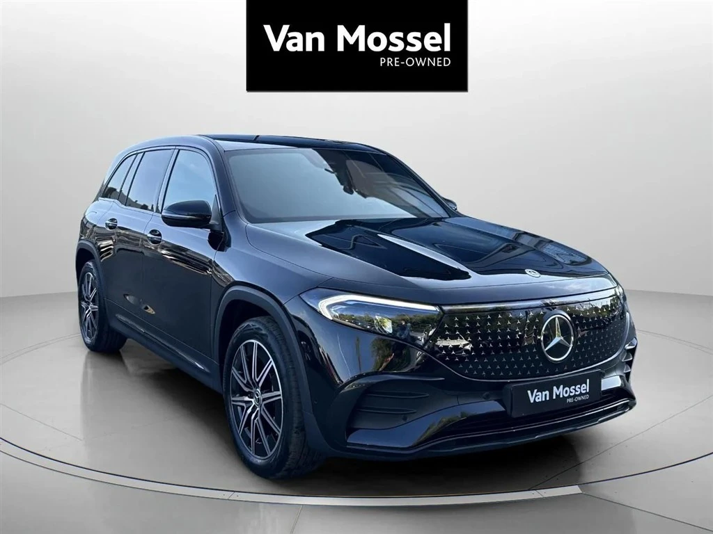 Mercedes-Benz-EQB-image-2