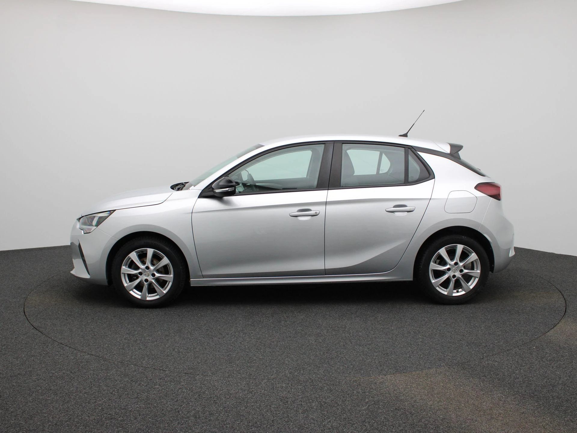 Opel-Corsa-image-3