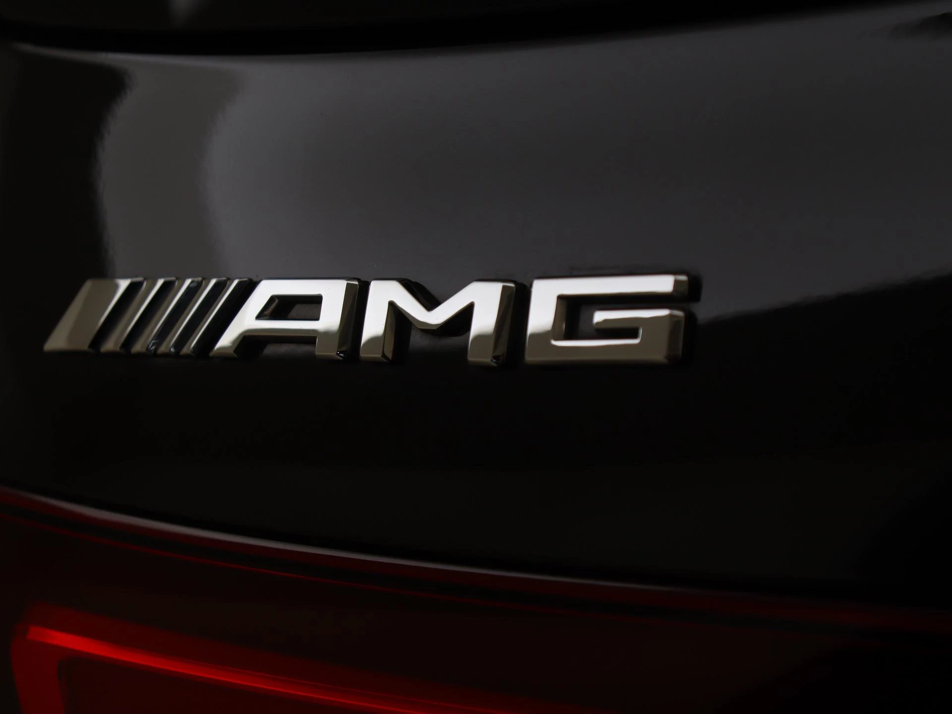 Mercedes-Benz-GLE-image-46