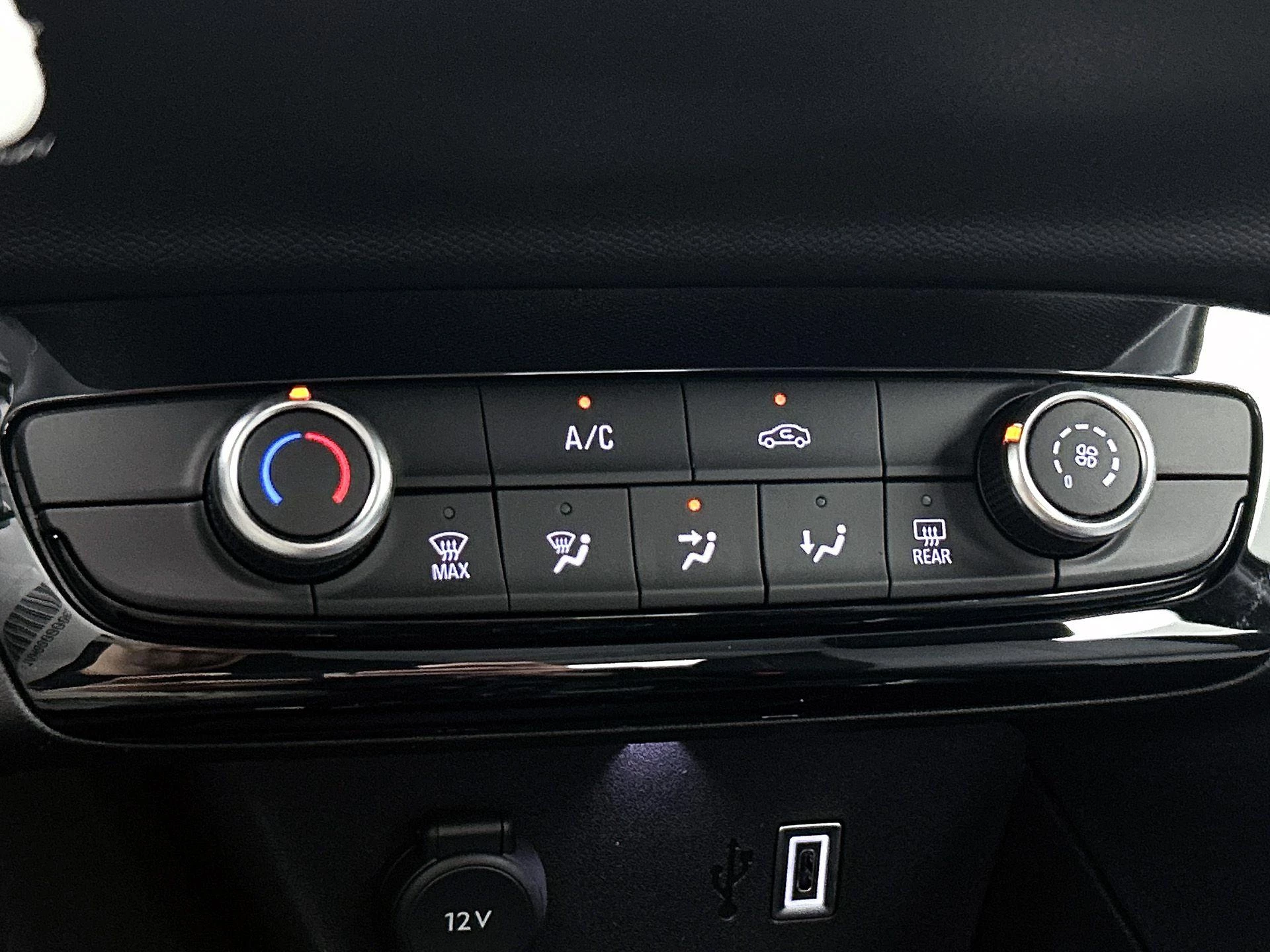Opel-Corsa-image-15