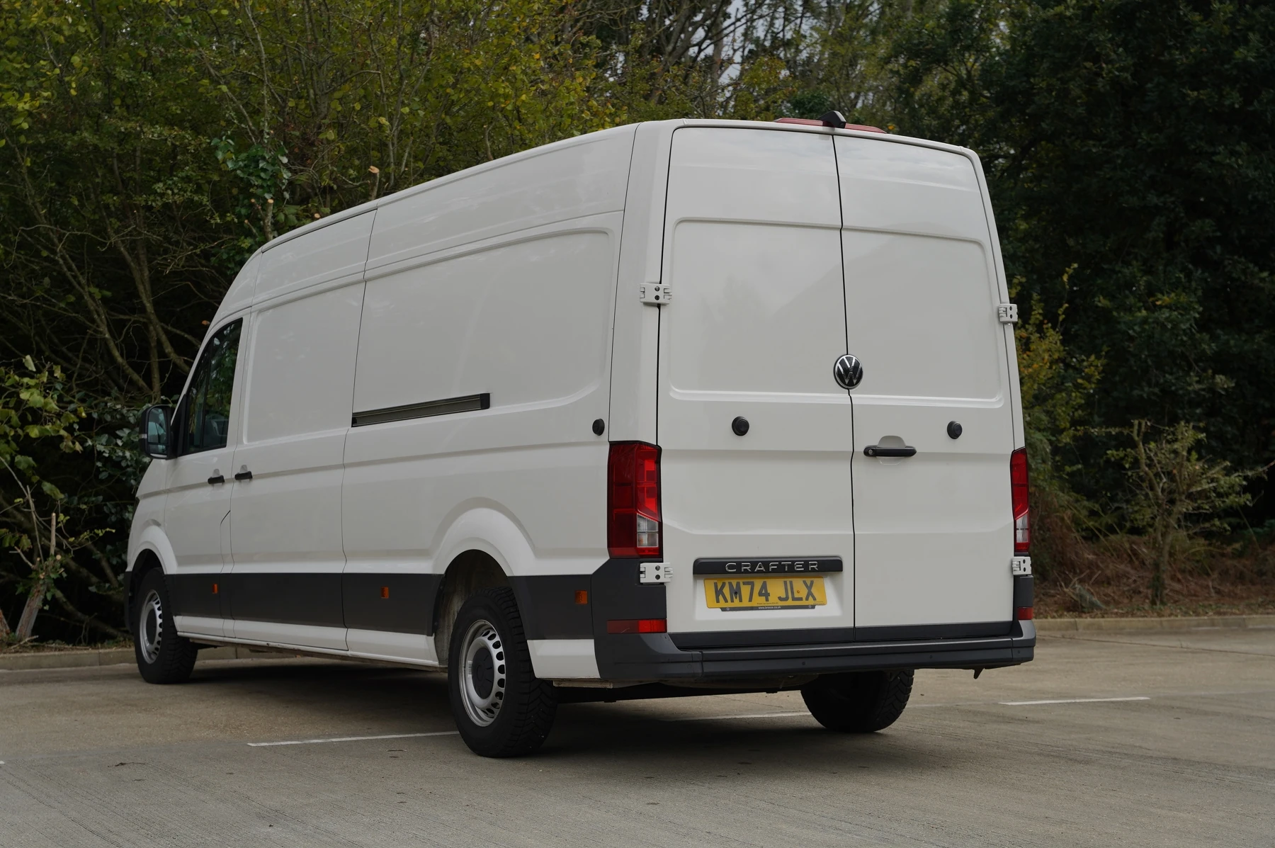 Volkswagen-Crafter-image-2