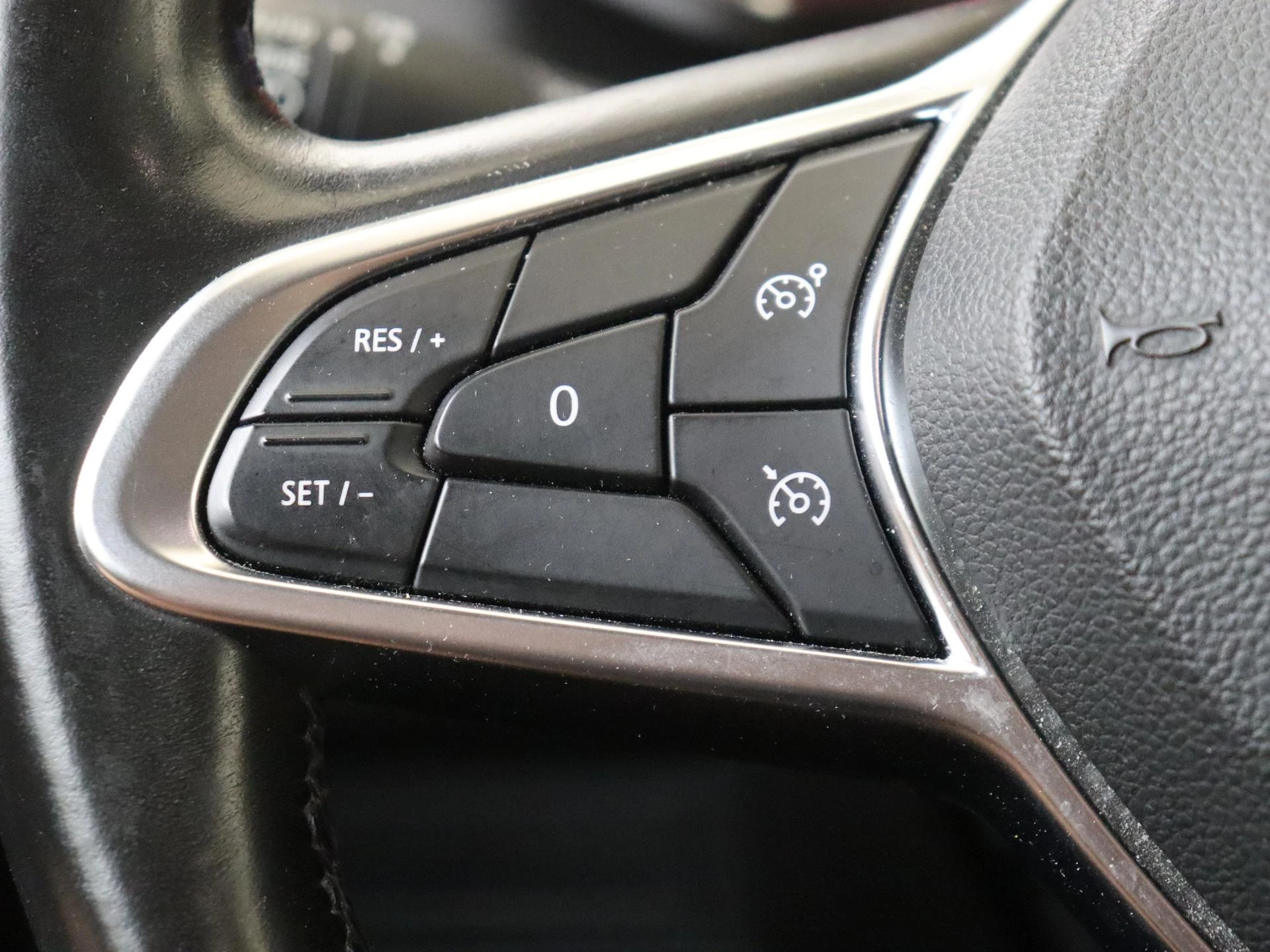 Renault-Captur-image-11