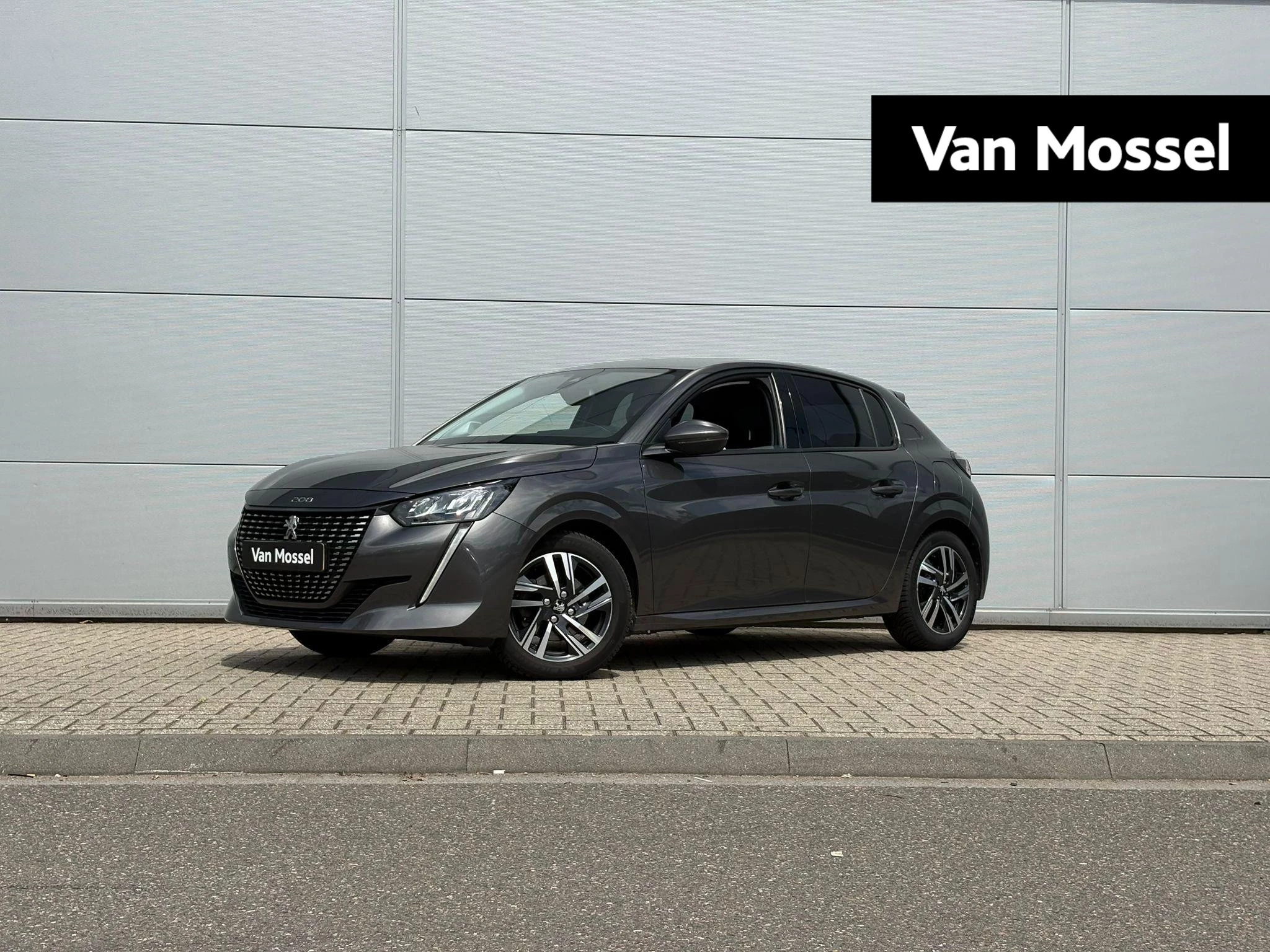 Peugeot-208-image-0