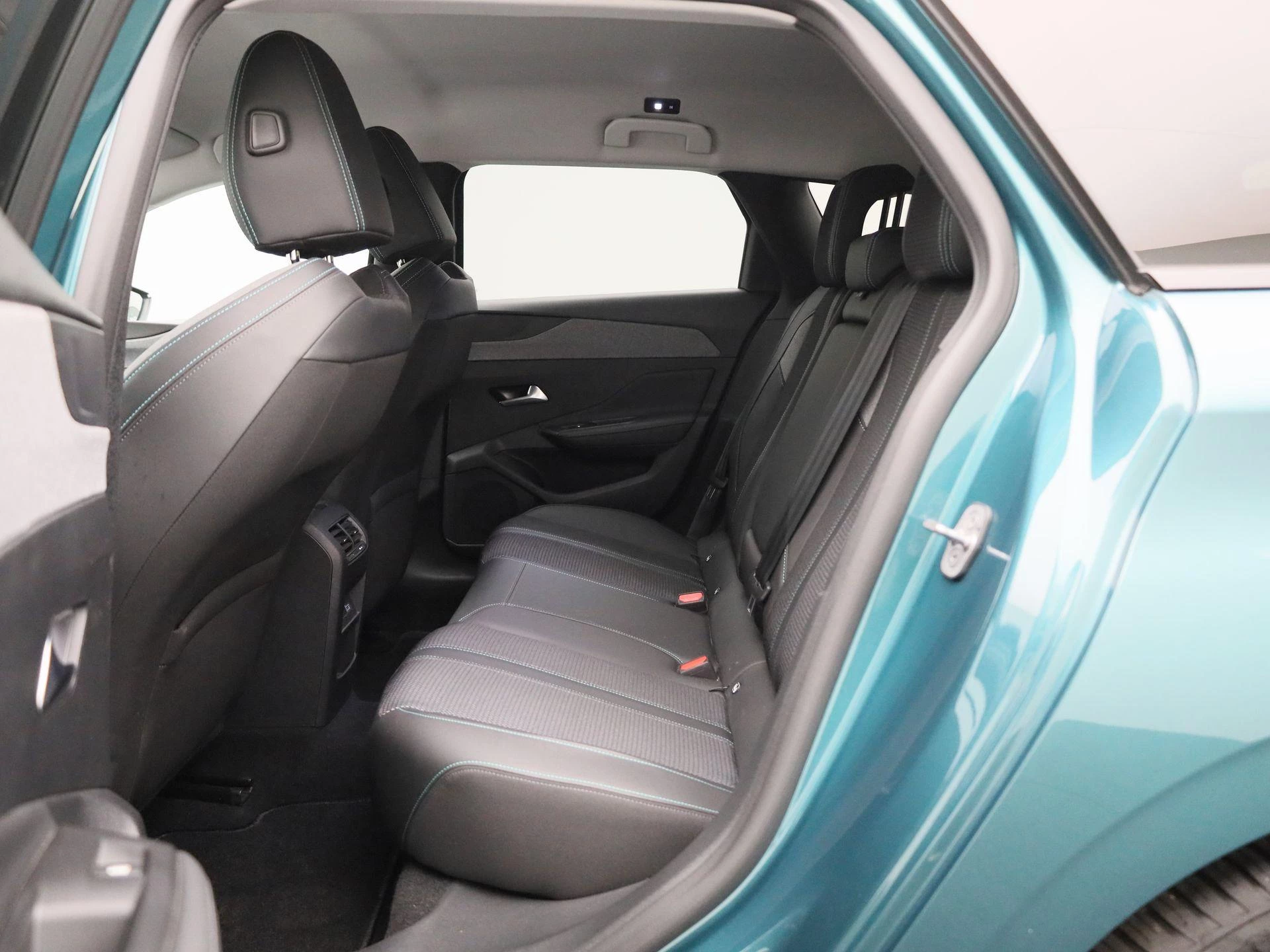 Peugeot 308 SW 1.6 Hybrid 180 S&S EAT8 Allure