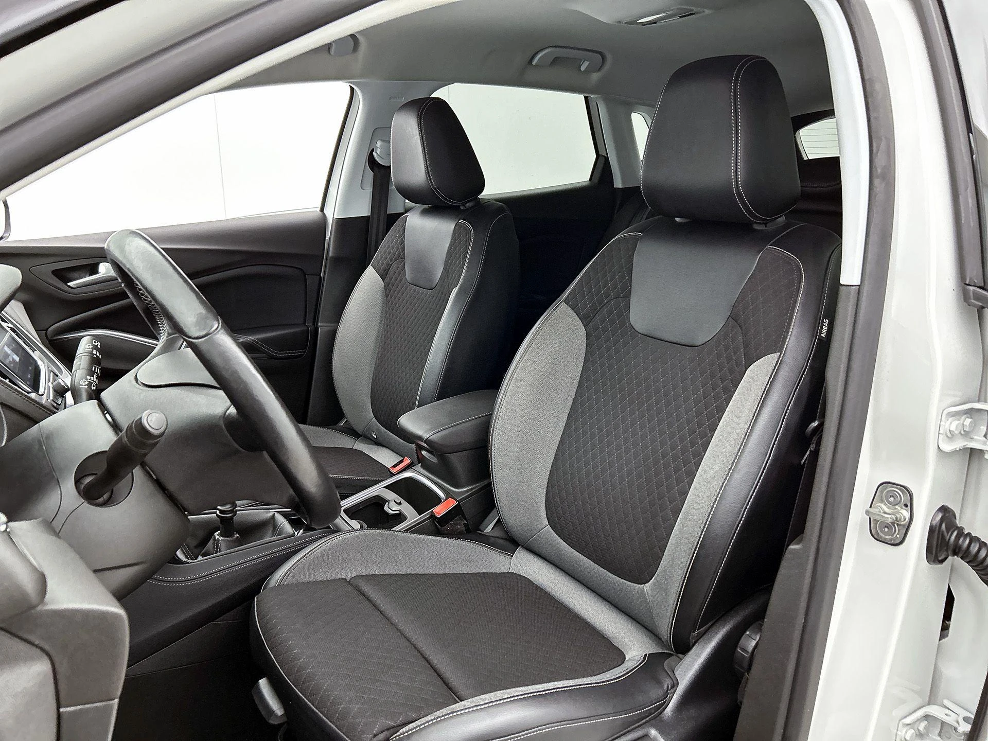 Opel-Grandland X-image-40
