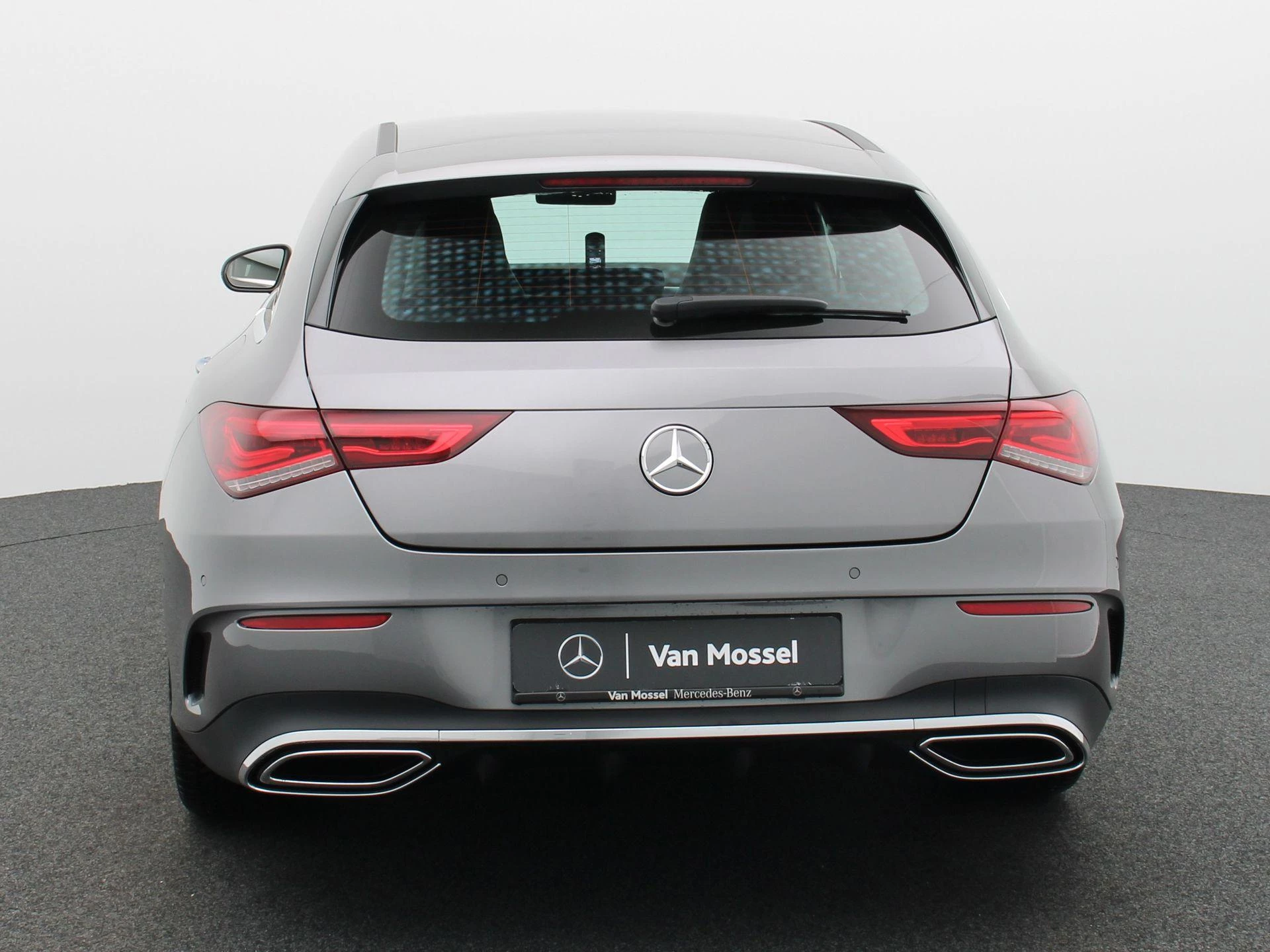 Mercedes-Benz CLA 180 AMG Line Shooting Brake + CARPLAY + LED + CAMERA +