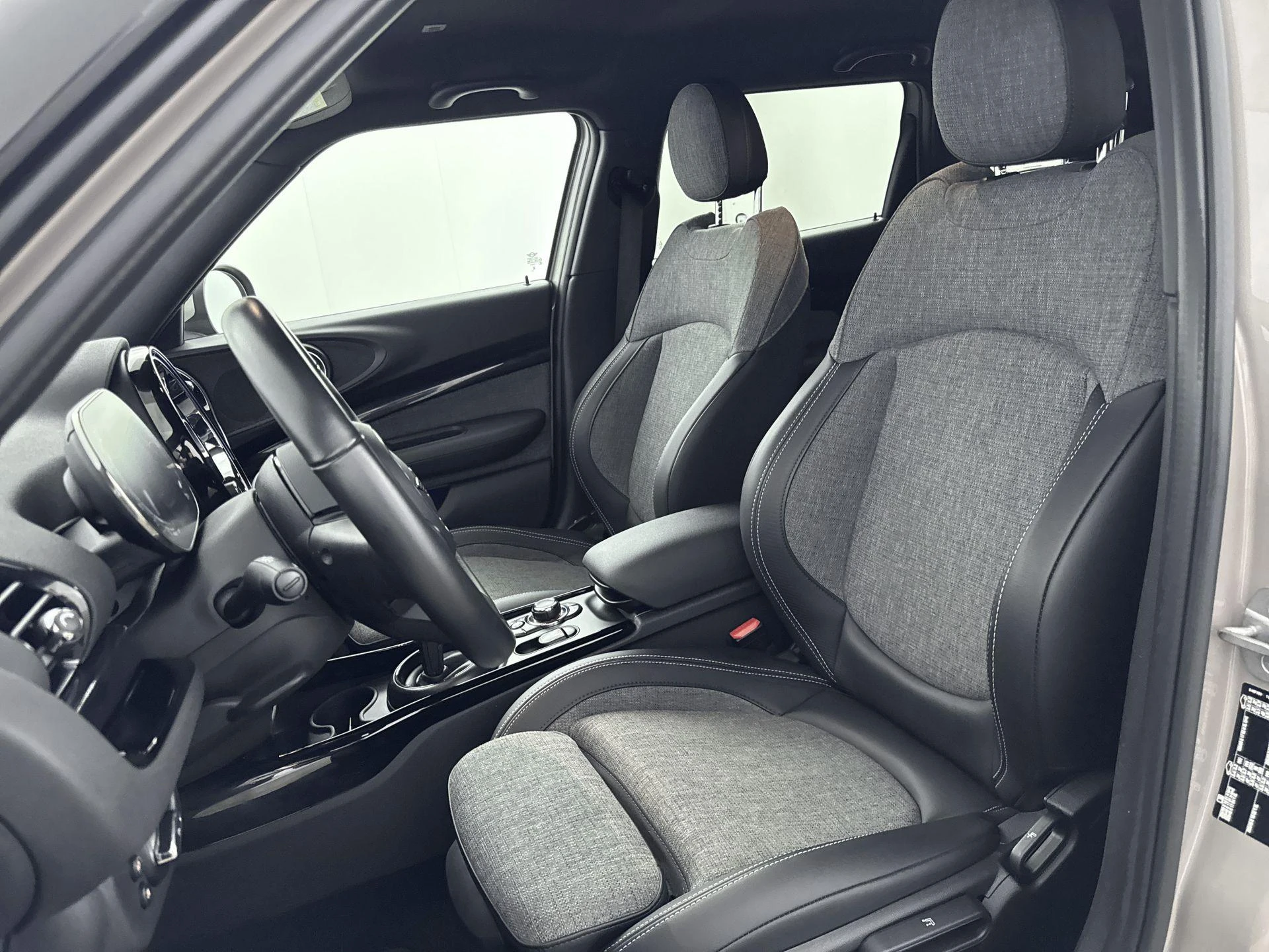 MINI-Clubman-image-23