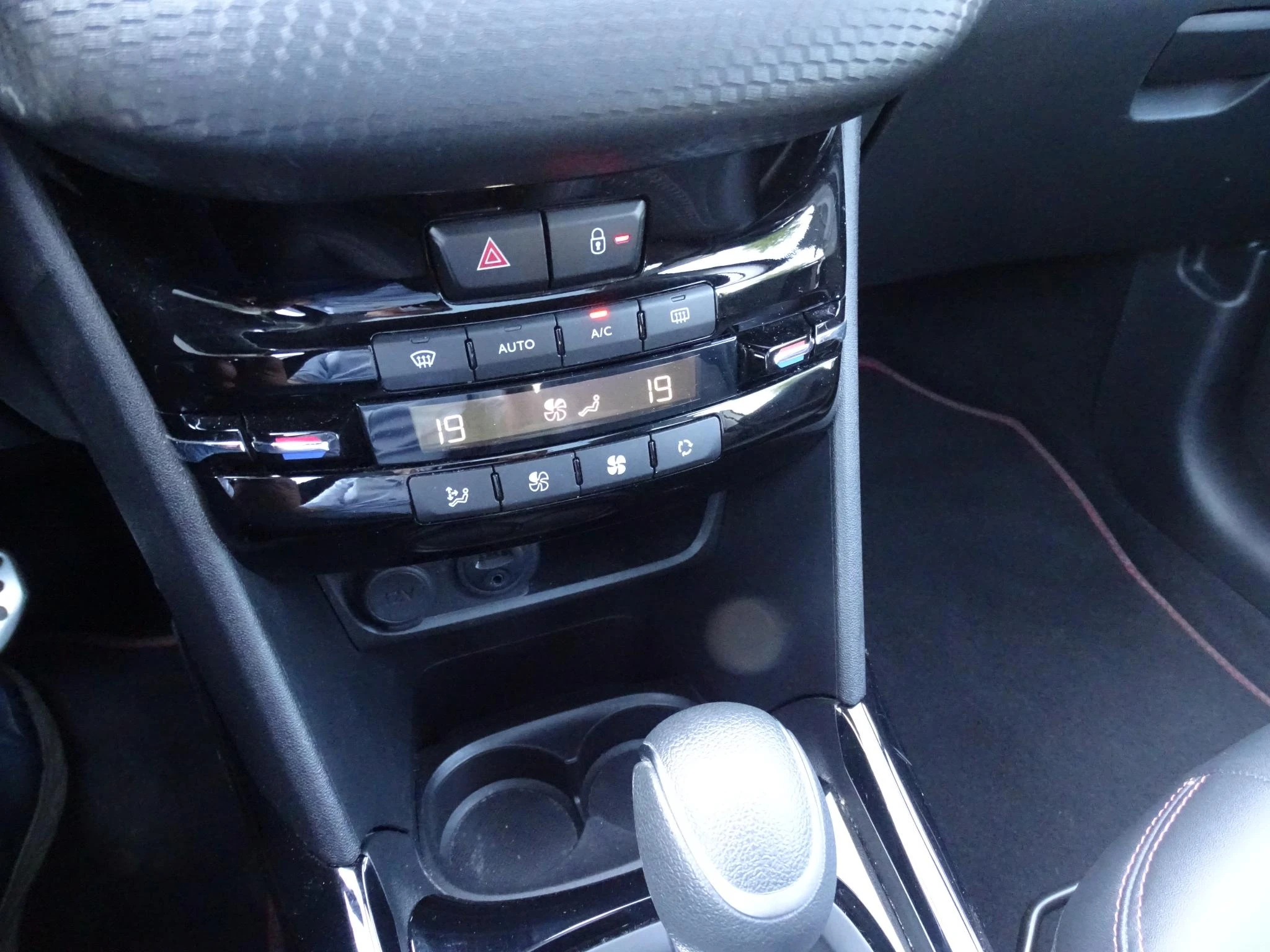 Peugeot 2008 1.2T GT Line automaat