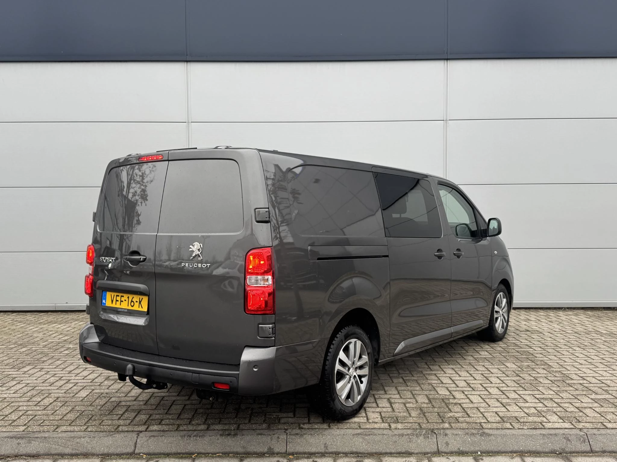 Peugeot-Expert-image-5