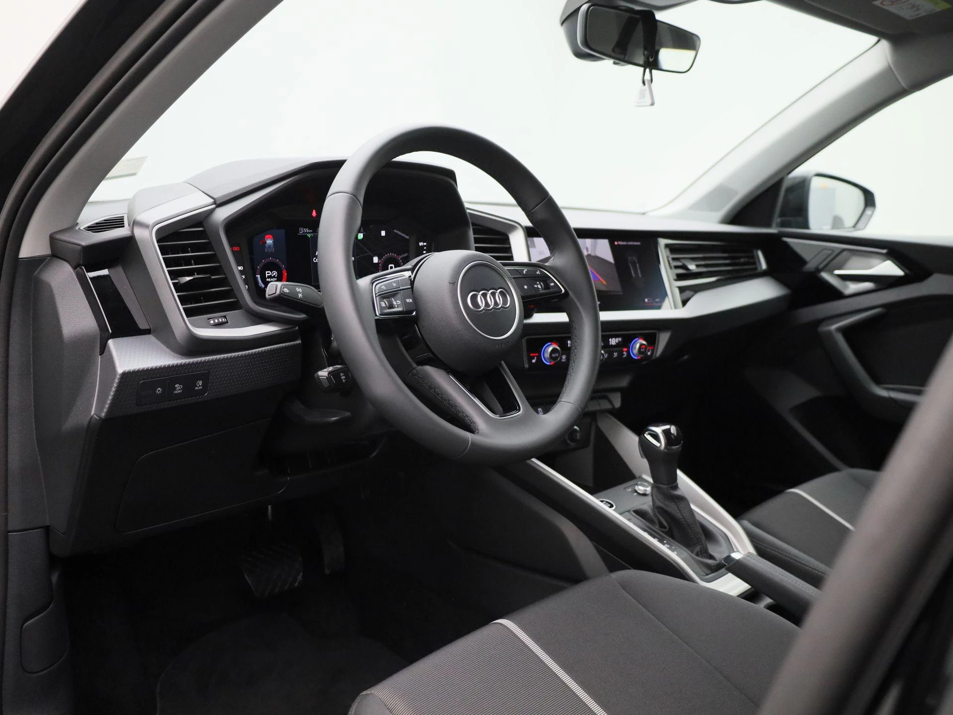 Audi-A1-image-32