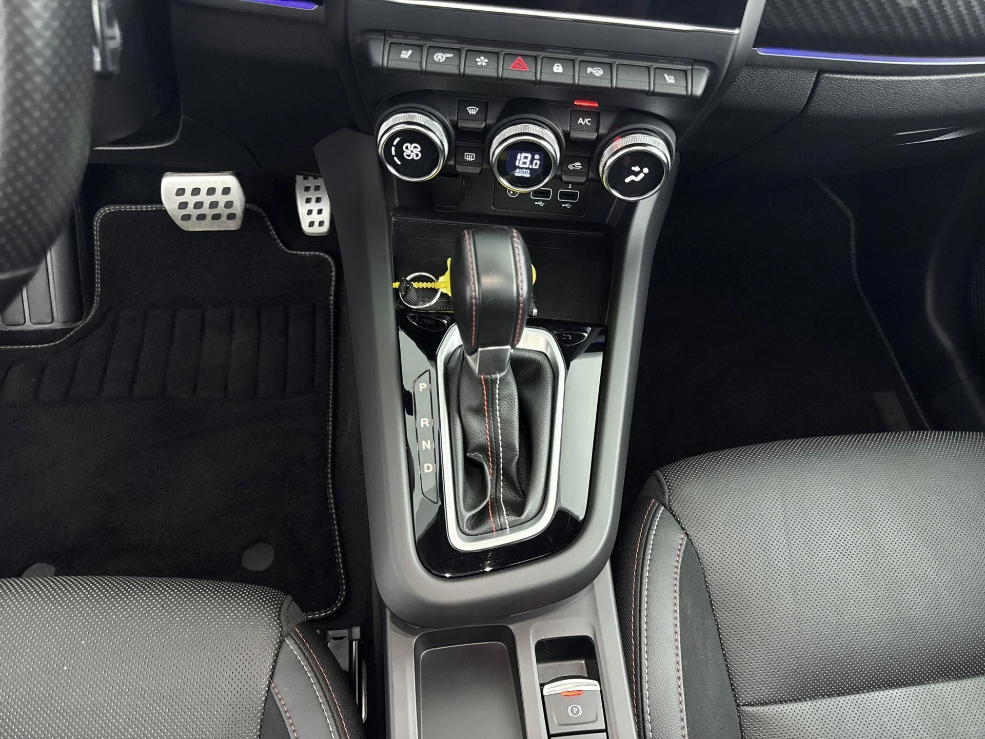 Renault-Arkana-image-13