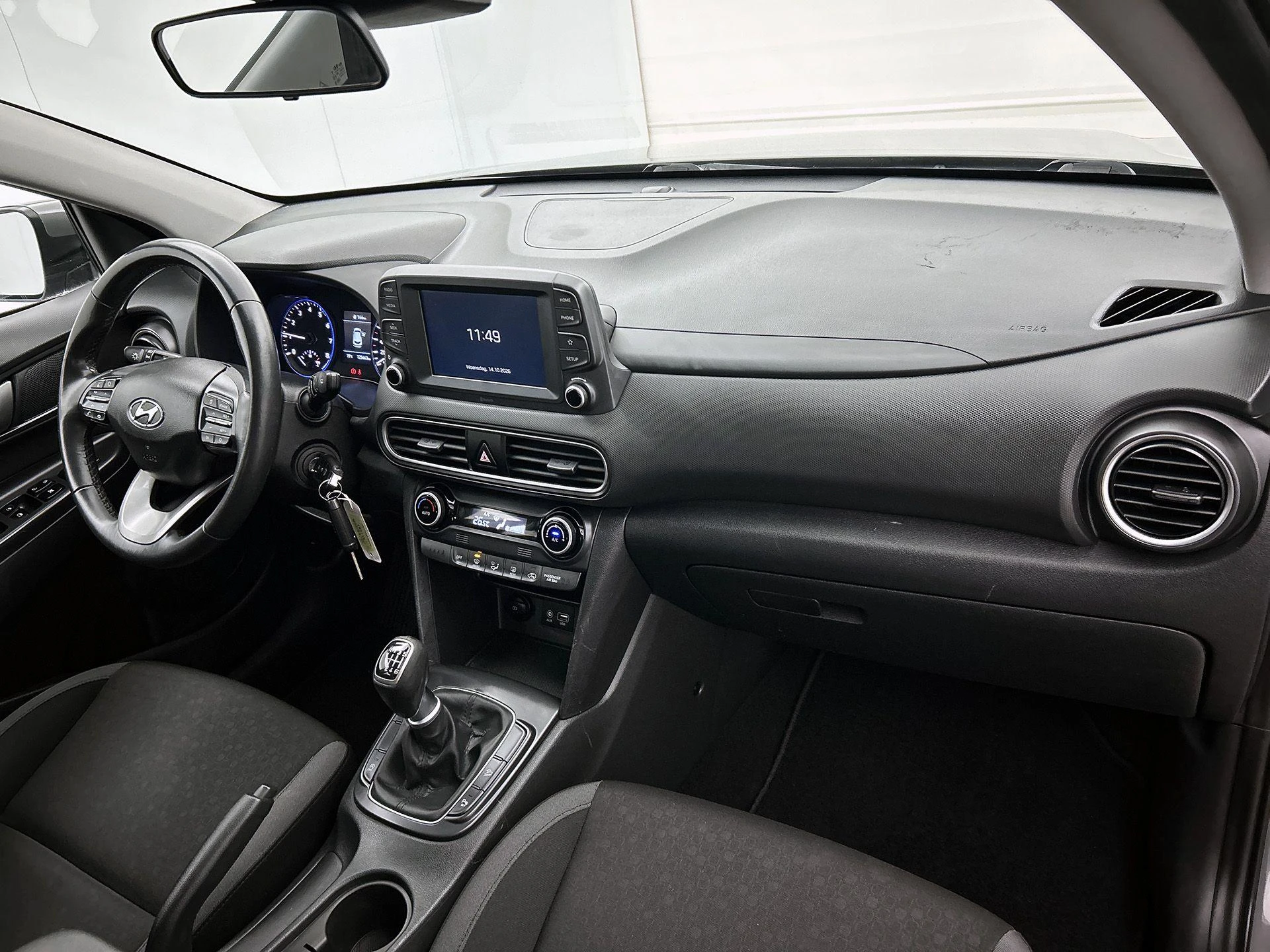 Hyundai-Kona-image-15