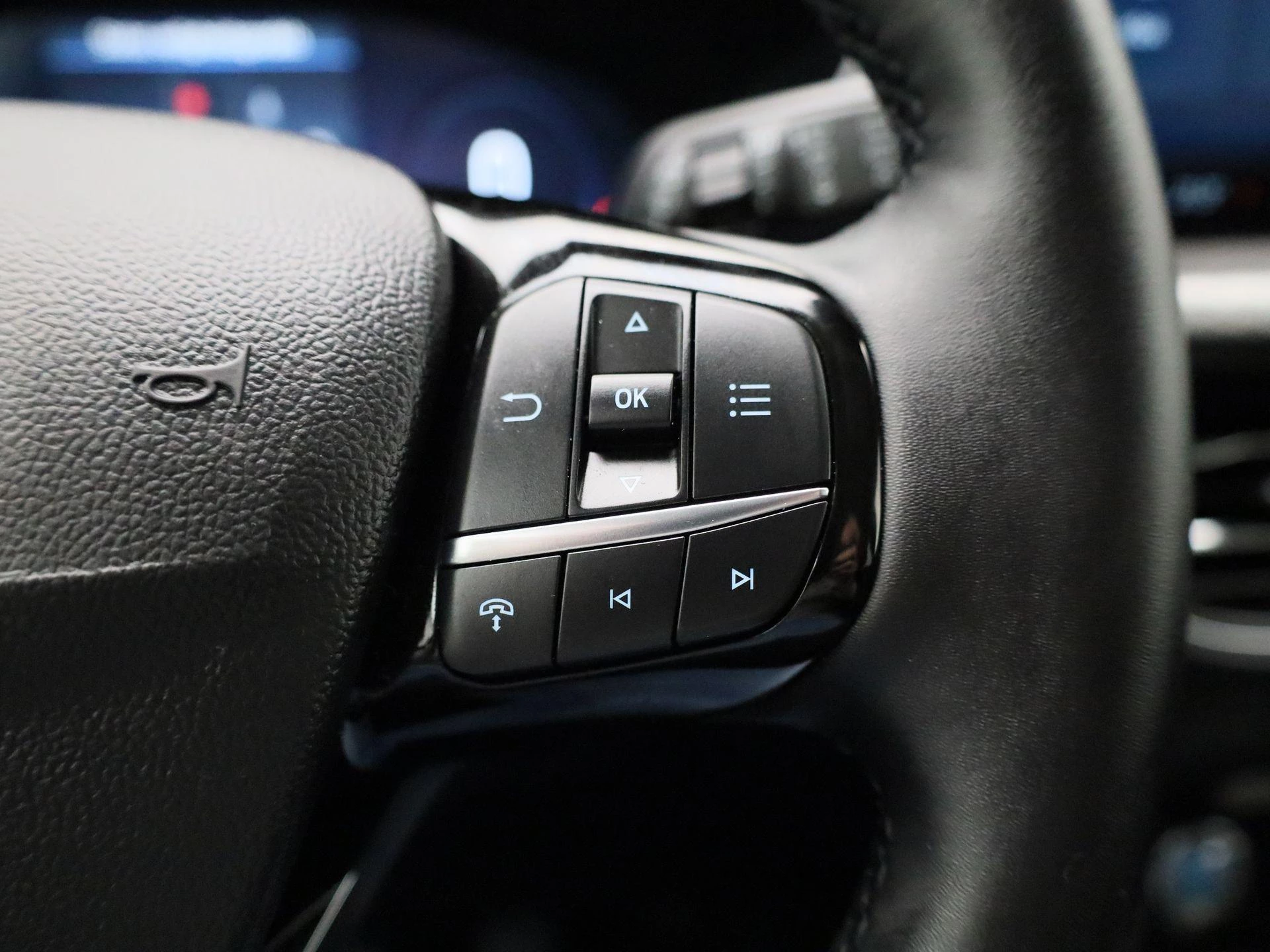 Ford-Kuga-image-15