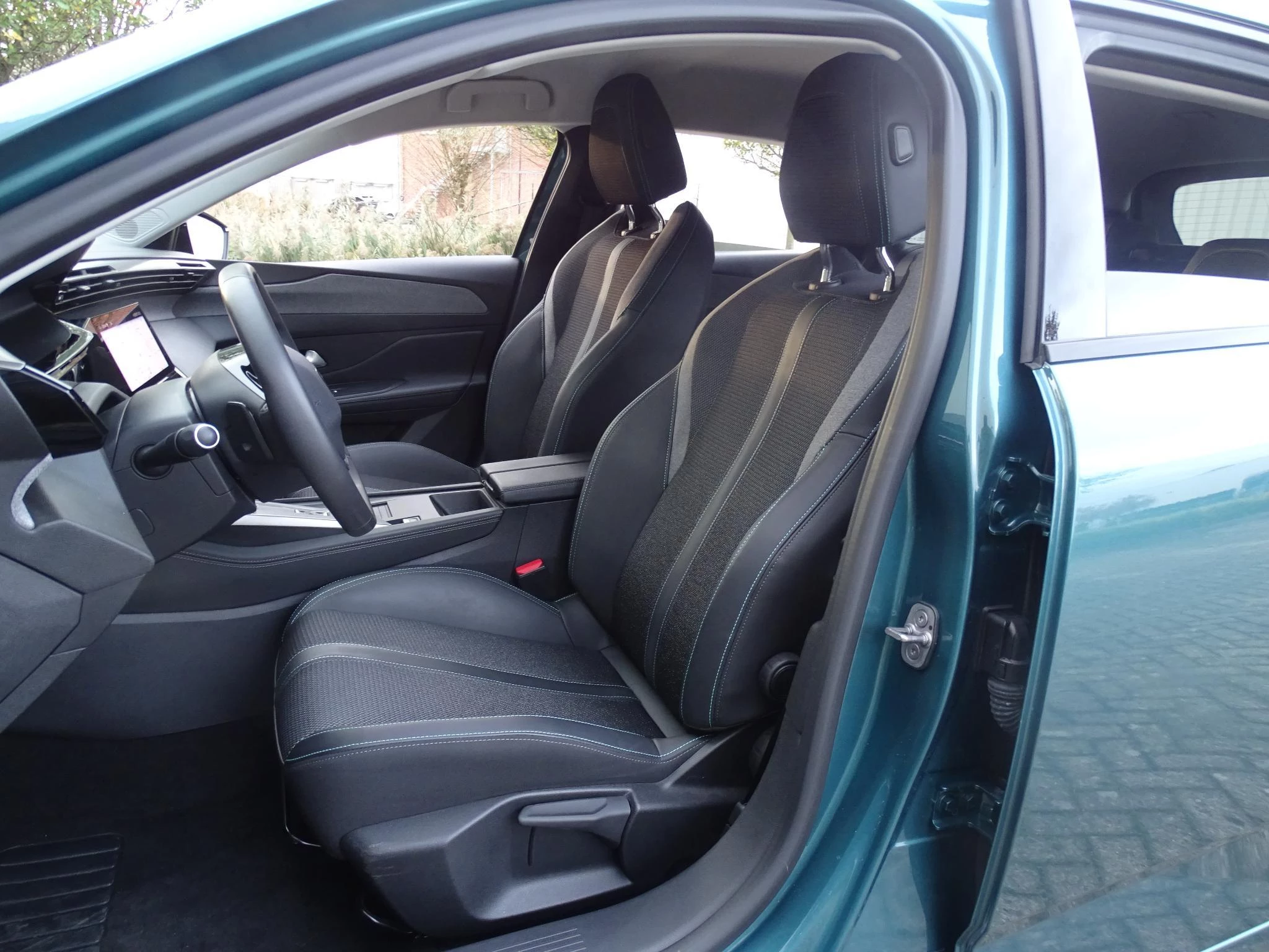 Peugeot-308-image-11