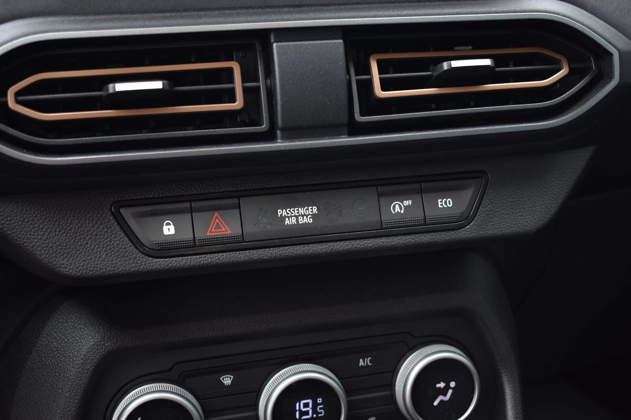 Dacia-Sandero Stepway-image-22