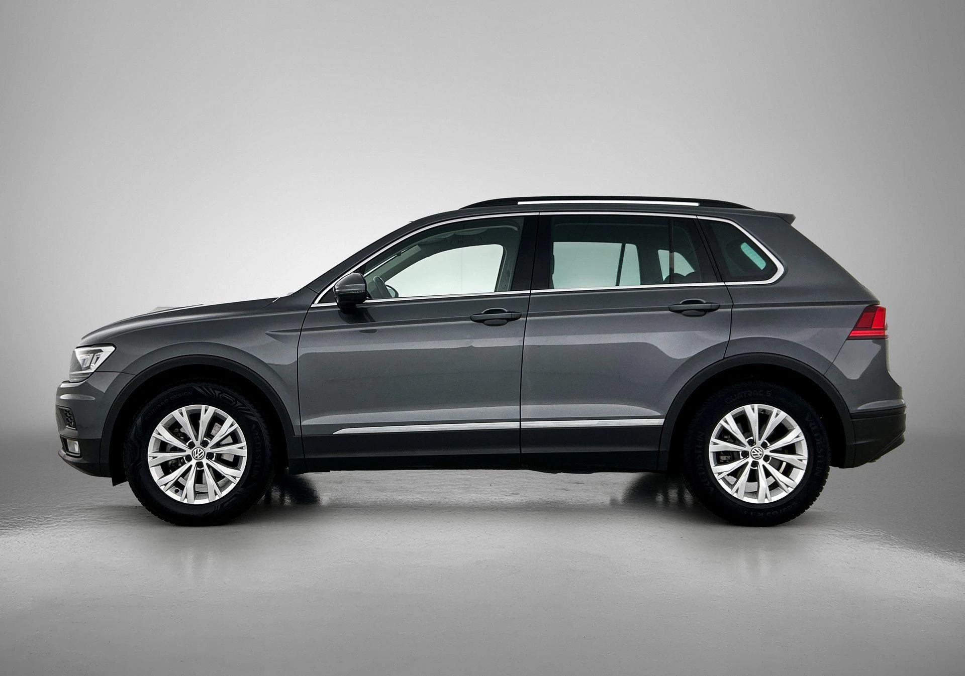 Volkswagen-Tiguan-image-1