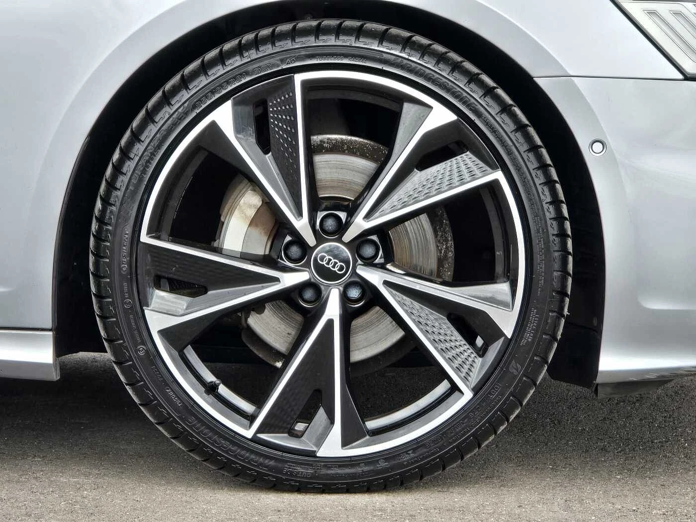 Audi-A6-image-4