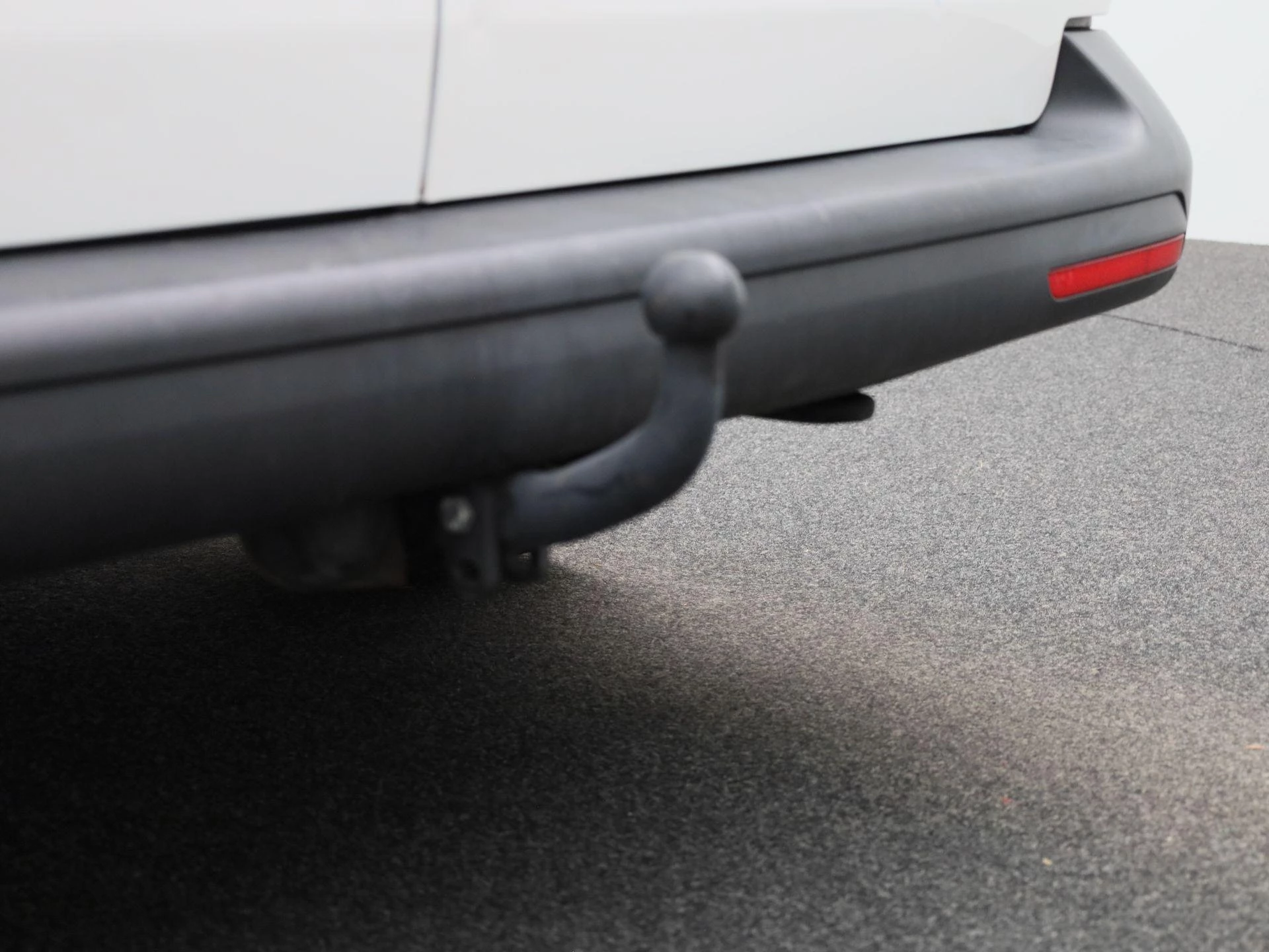 Volkswagen-Transporter-image-19