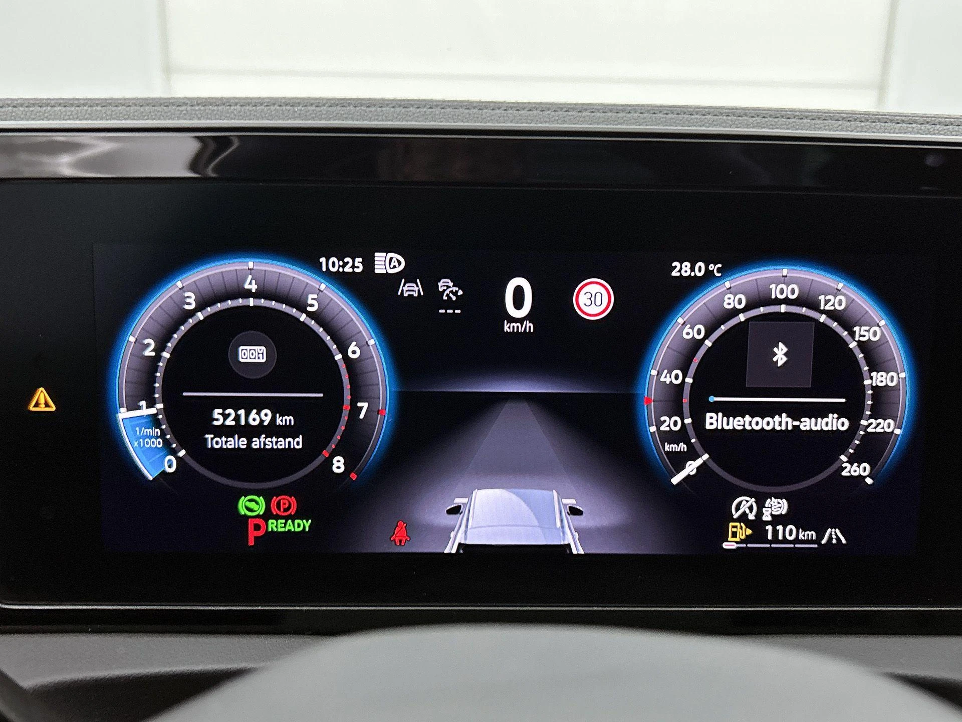 Volkswagen-Tiguan-image-23