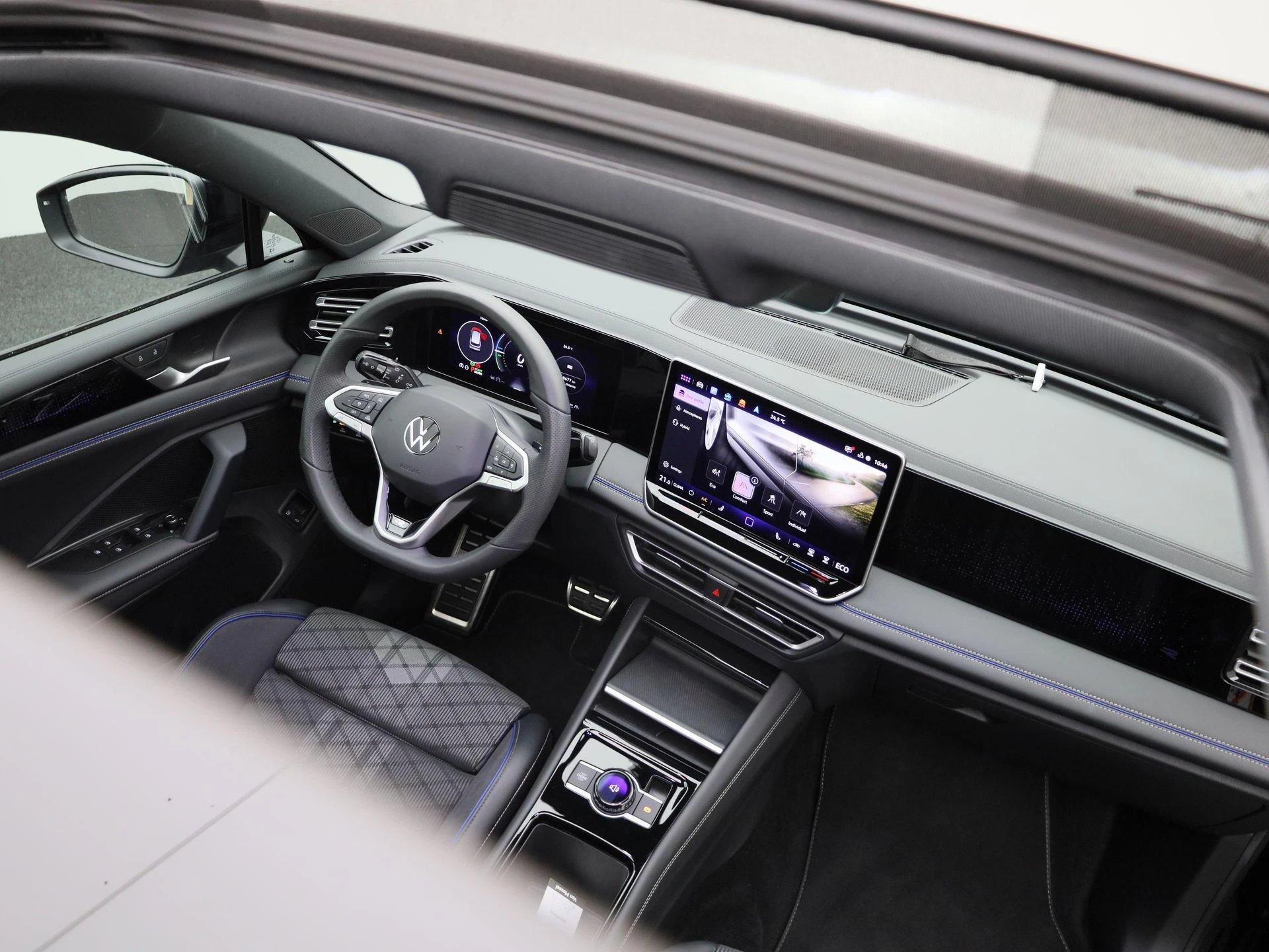 Volkswagen Tiguan 1.5 eHybrid R-Line Edition 204 PK|