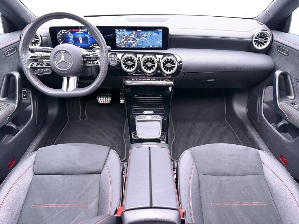 Mercedes-Benz-CLA-image-5