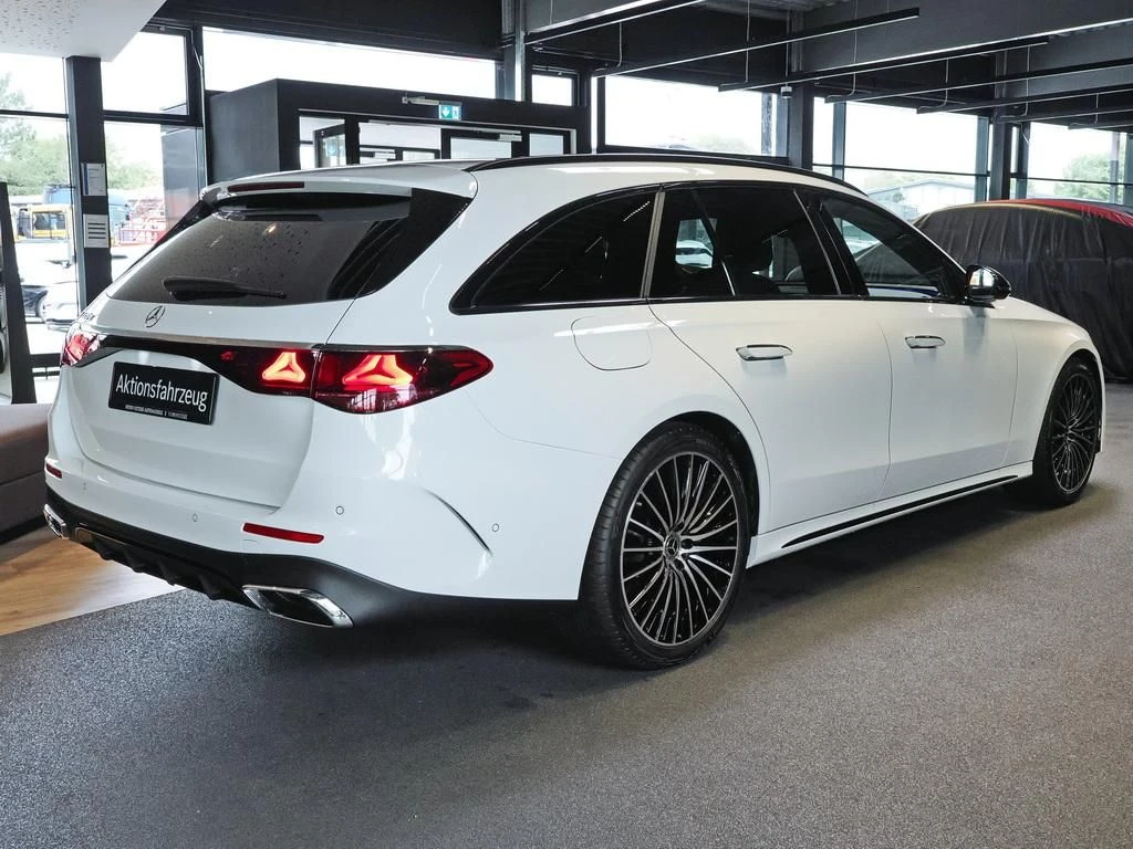 Mercedes-Benz-E-Klasse 220 d-image-4