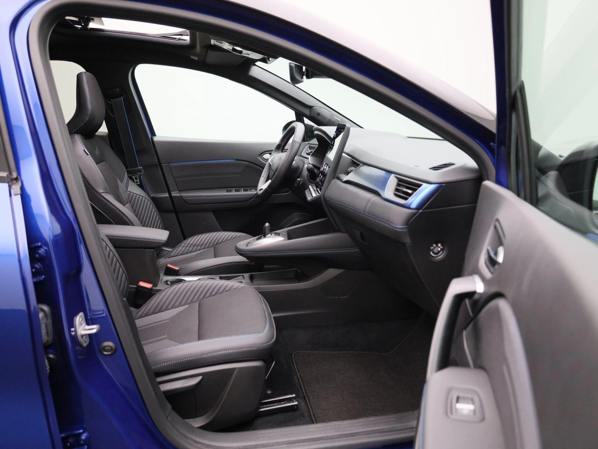 Renault-Captur-image-36