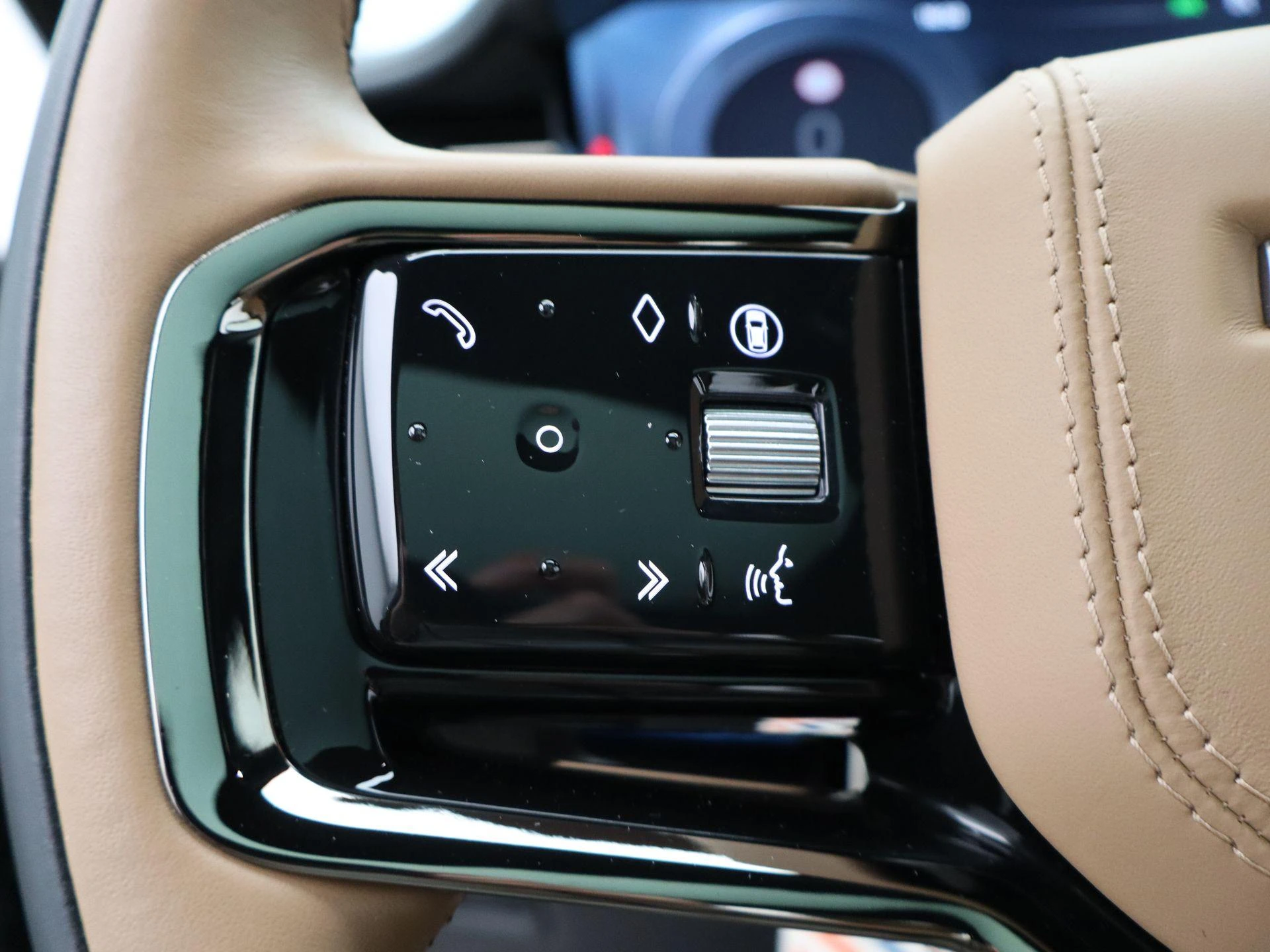 Land Rover-Range Rover Sport-image-27
