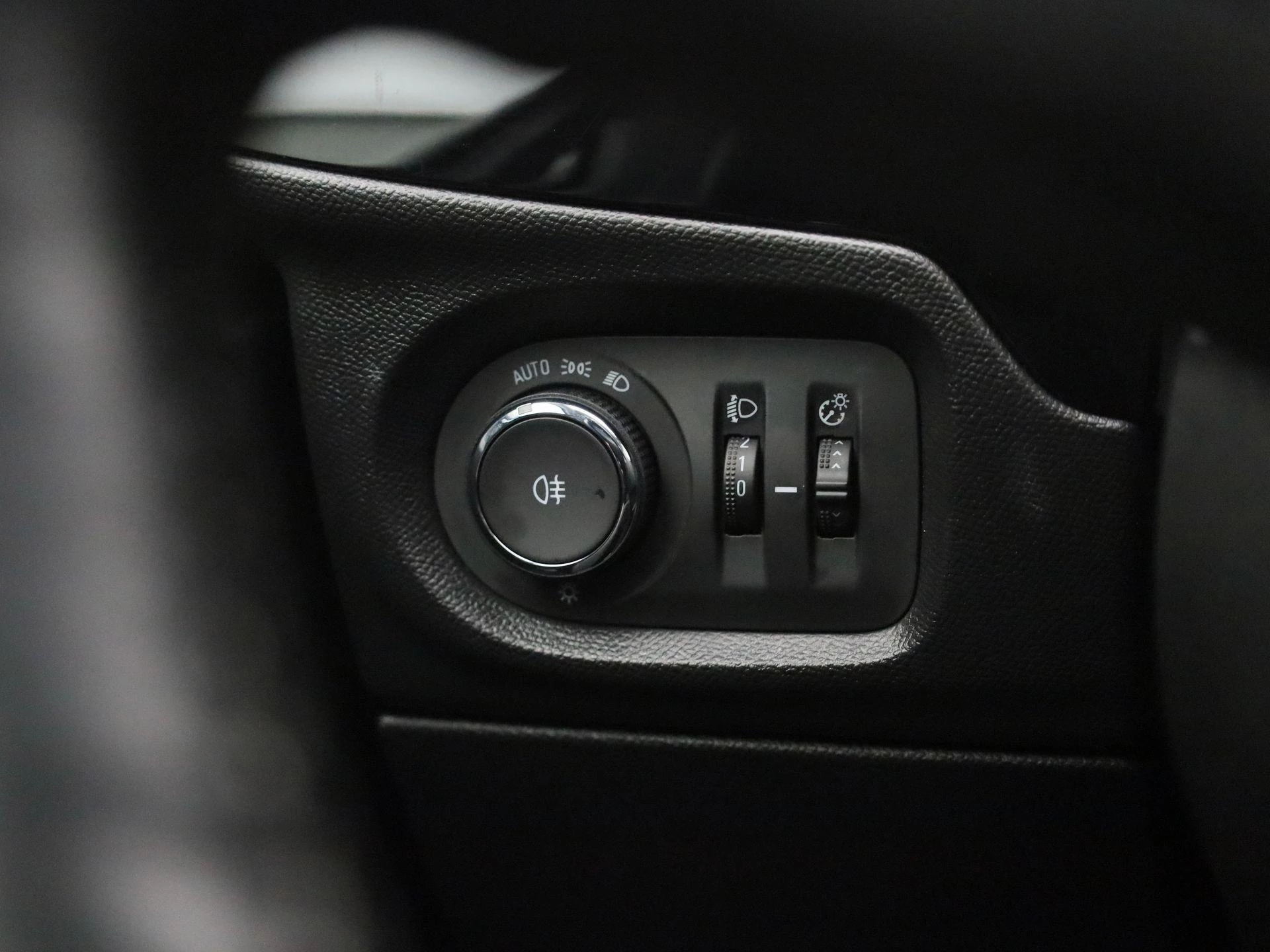Opel-Corsa-e-image-19