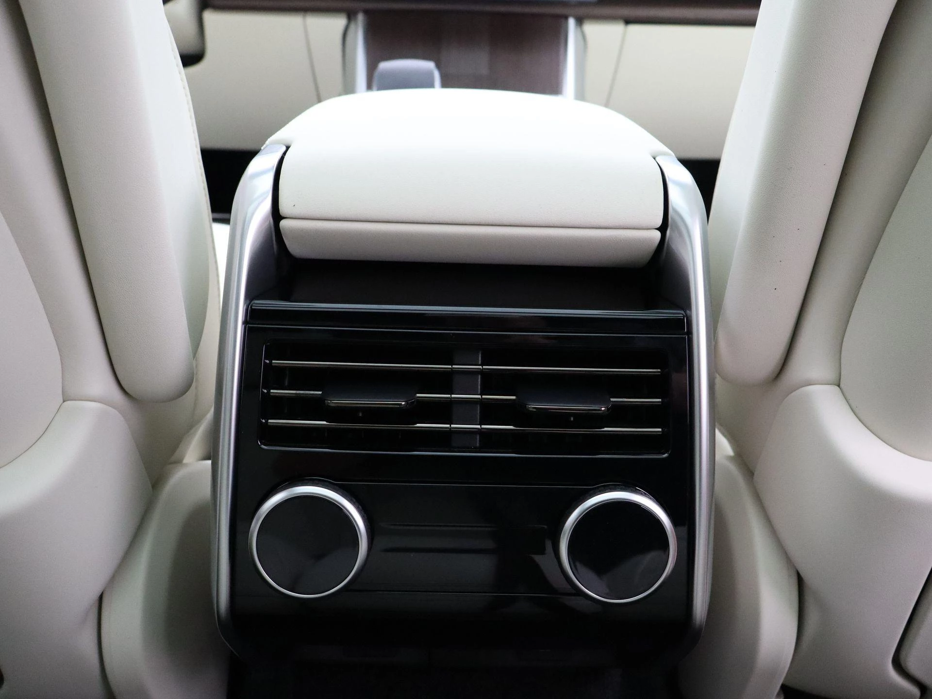 Land Rover Range Rover 3.0 P550e Autobiography PHEV