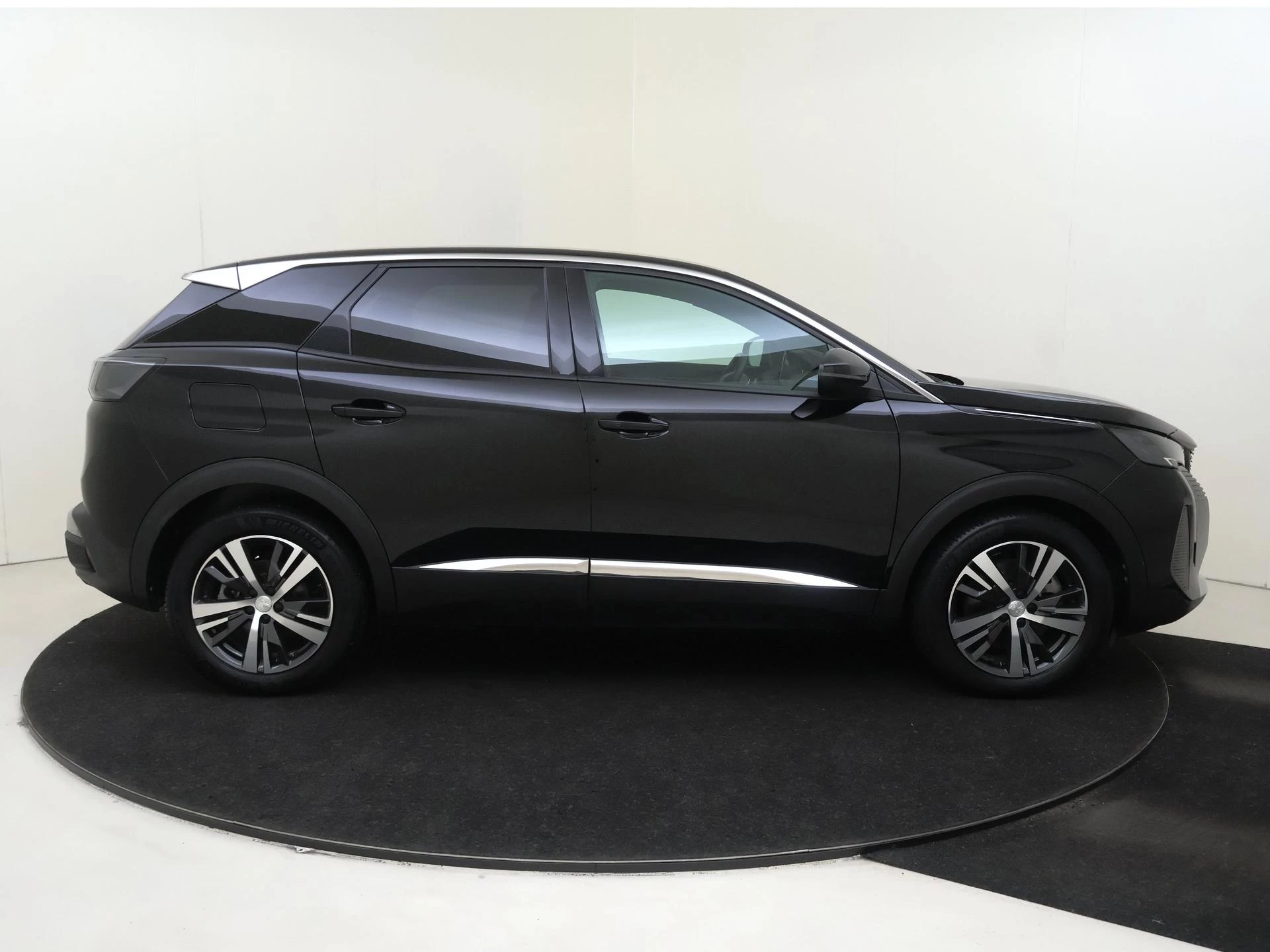 Peugeot-3008-image-8