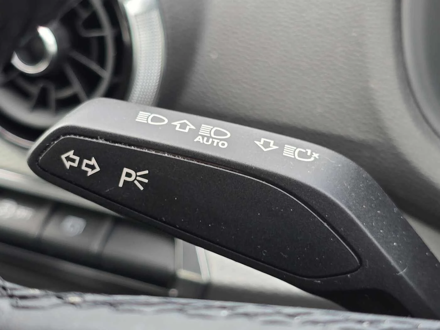 Audi-Q2-image-35
