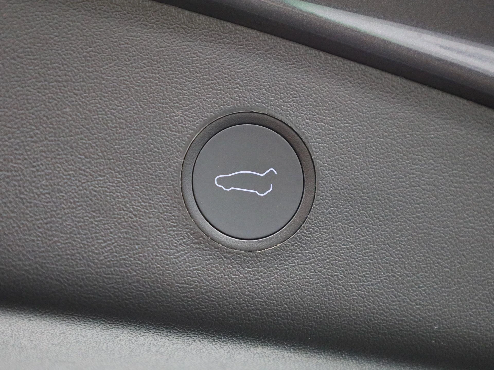 Tesla Model 3 Standard Range Autopilot